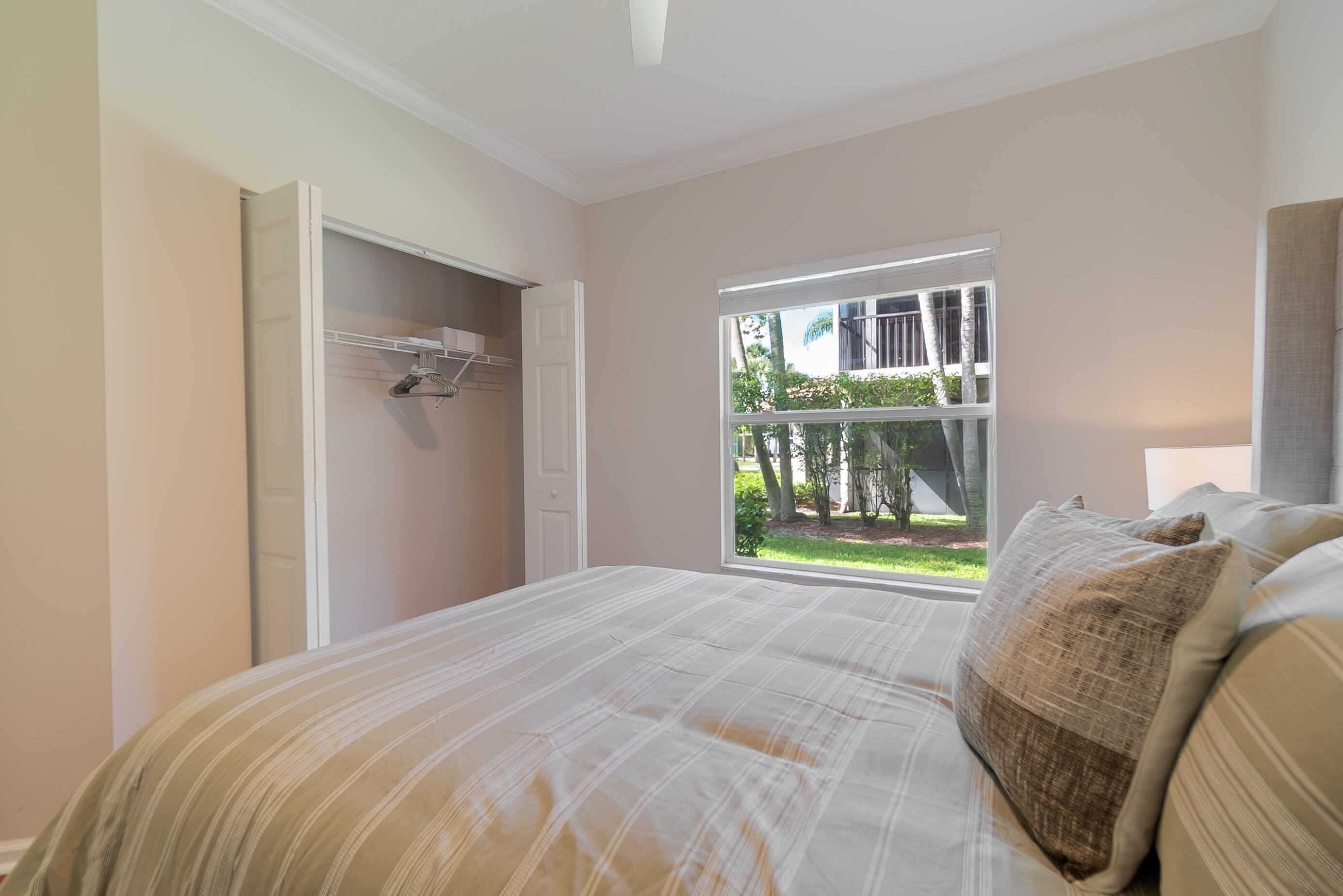 12616 Shoreline Wellington, FL 33414