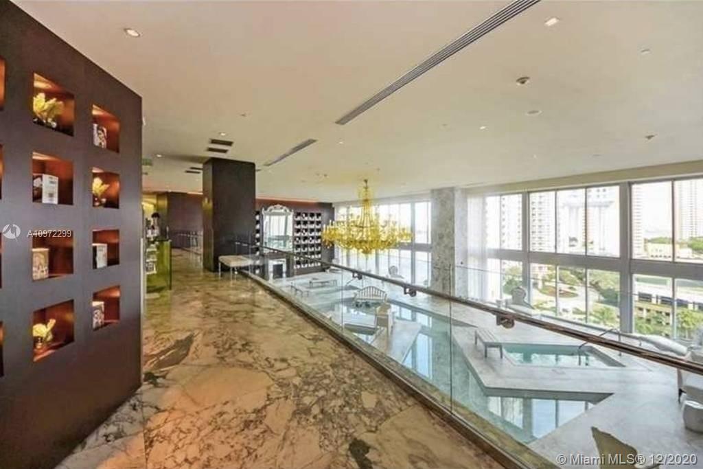 image Icon Brickell III (W Miami)11