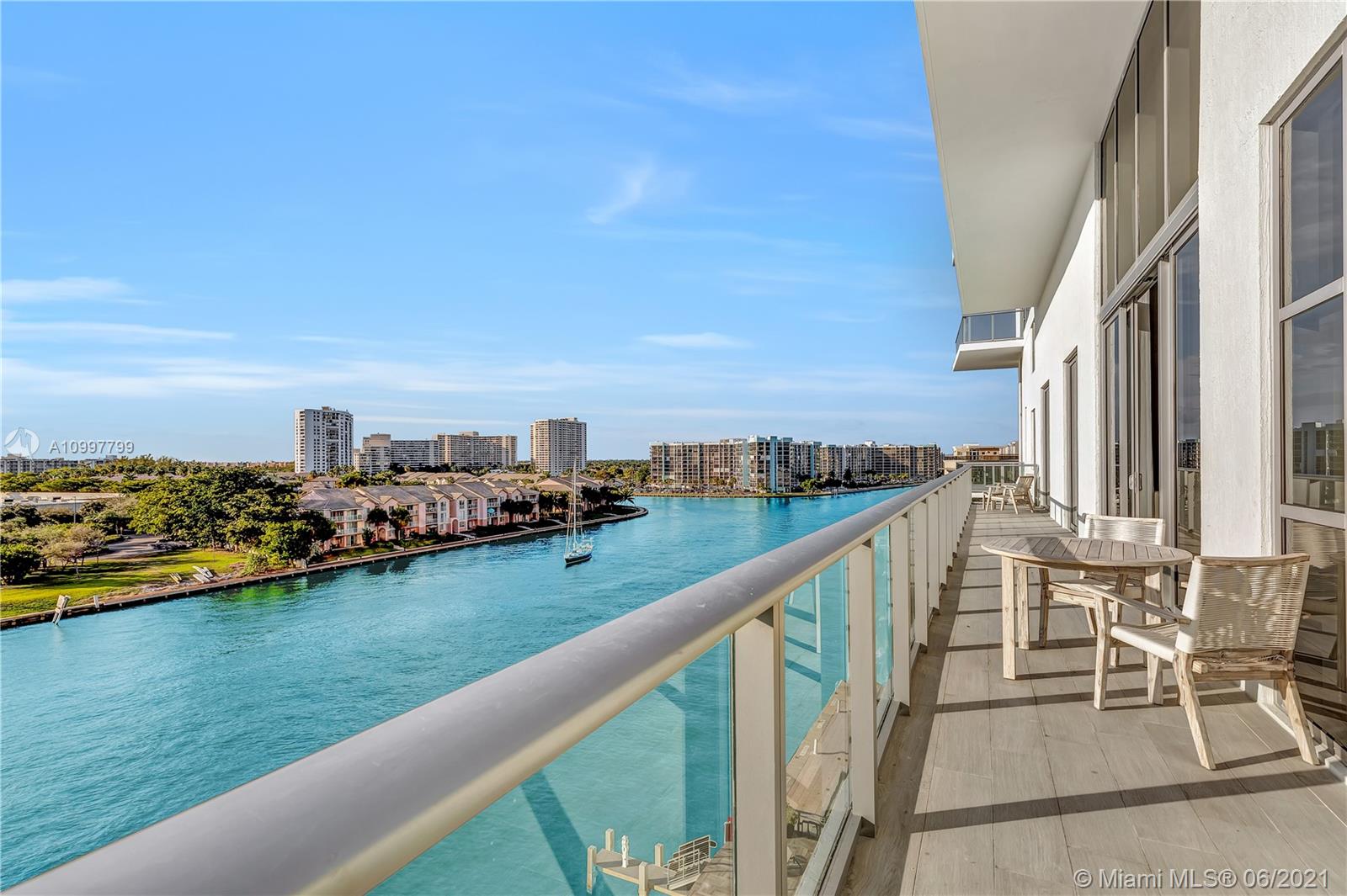 4010 S Ocean Dr #504