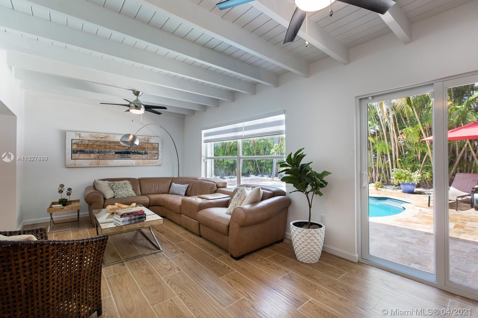 5810 Leonardo St Coral Gables, FL 33146