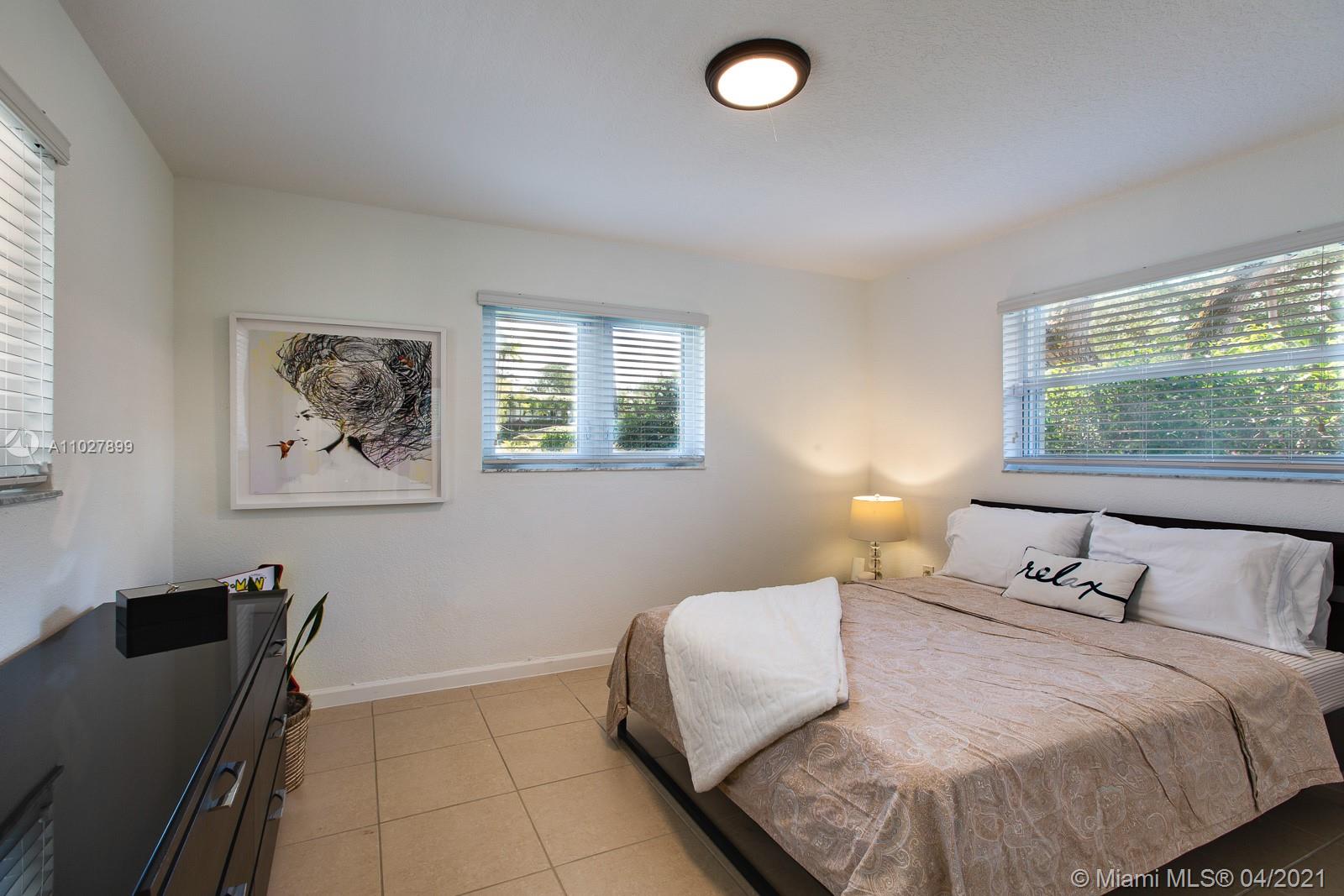 5810 Leonardo St Coral Gables, FL 33146