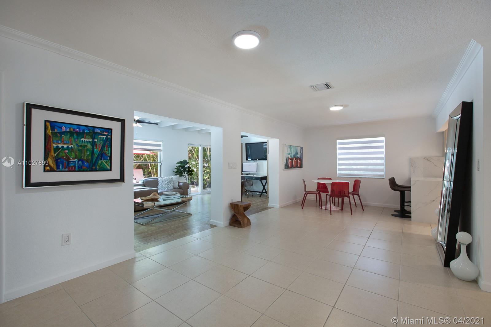 5810 Leonardo St Coral Gables, FL 33146