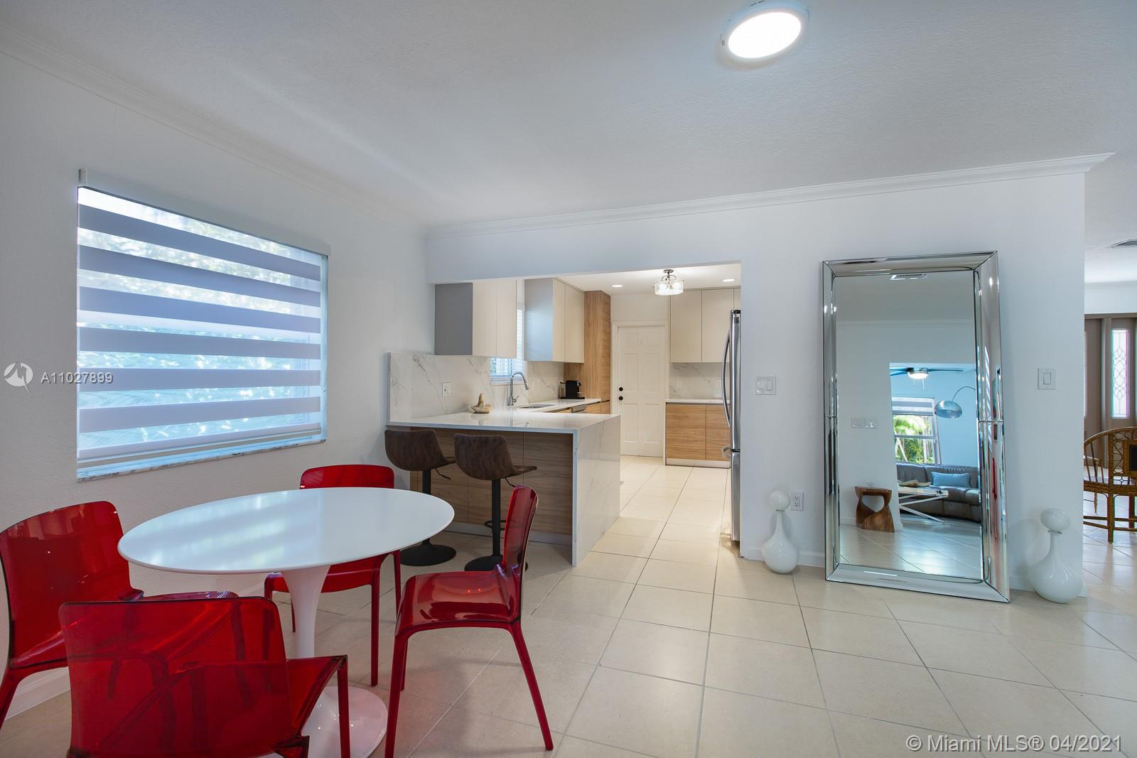 5810 Leonardo St Coral Gables, FL 33146