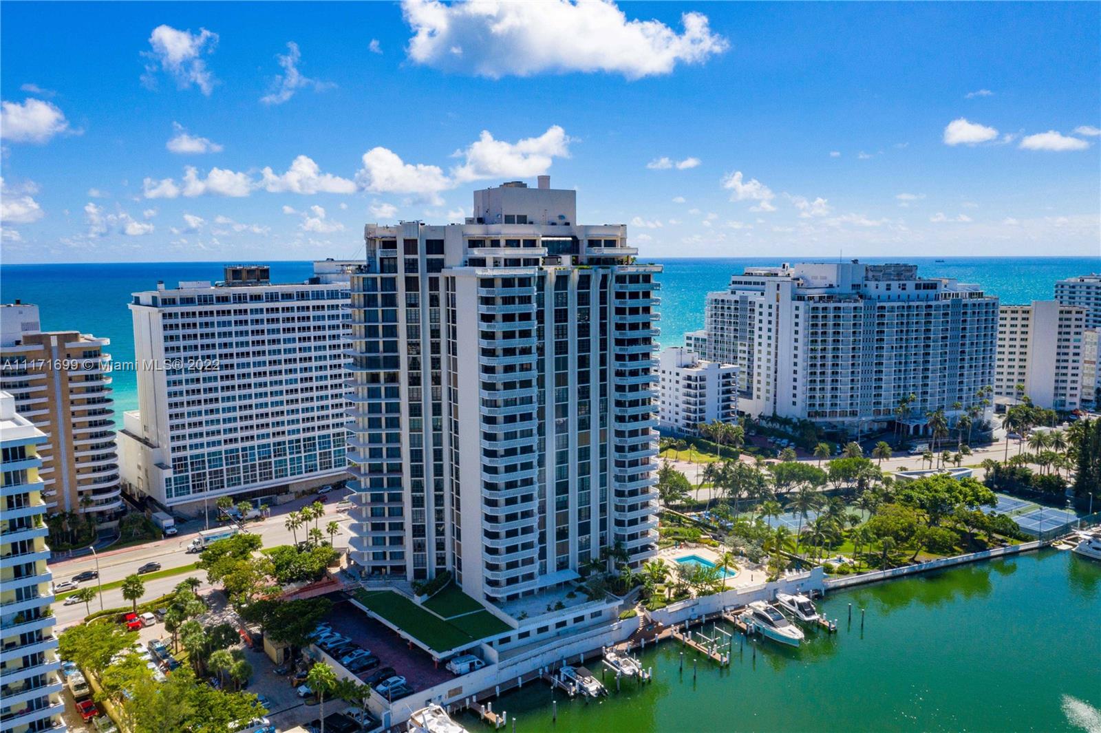 5500 Collins Ave #901 & 902