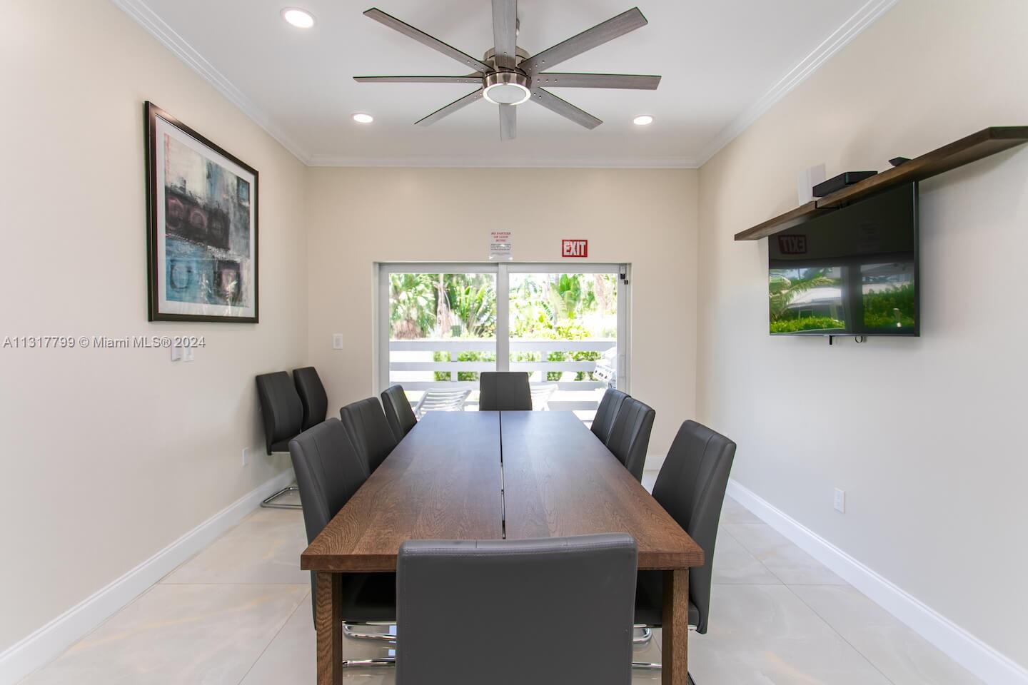 1022 Adams St Hollywood, FL 33019