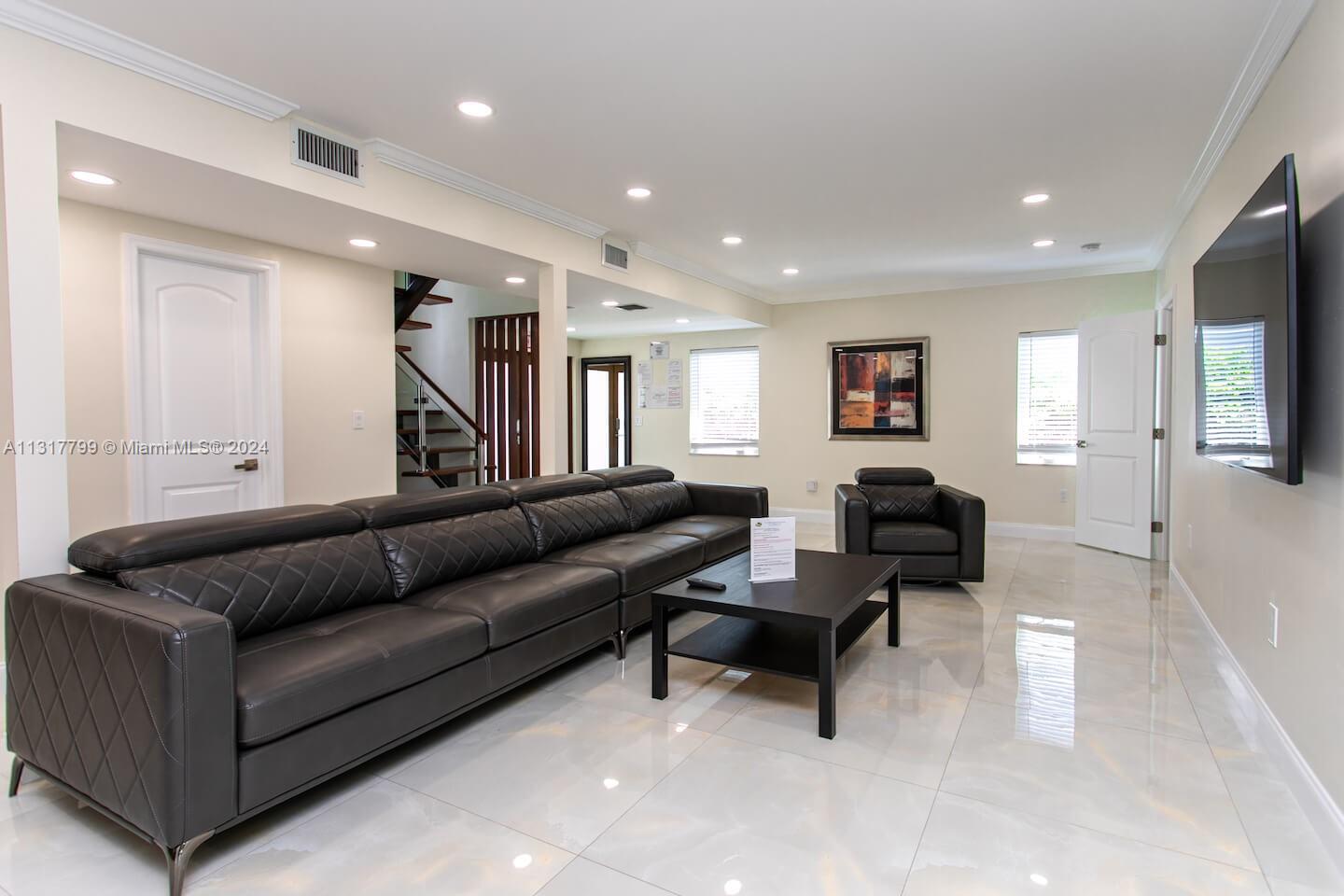 1022 Adams St Hollywood, FL 33019