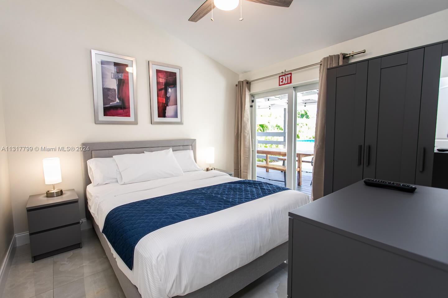 1022 Adams St Hollywood, FL 33019