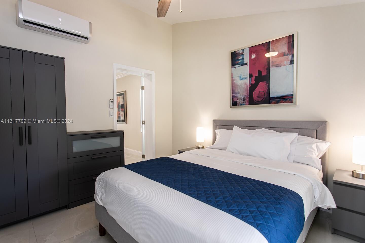 1022 Adams St Hollywood, FL 33019