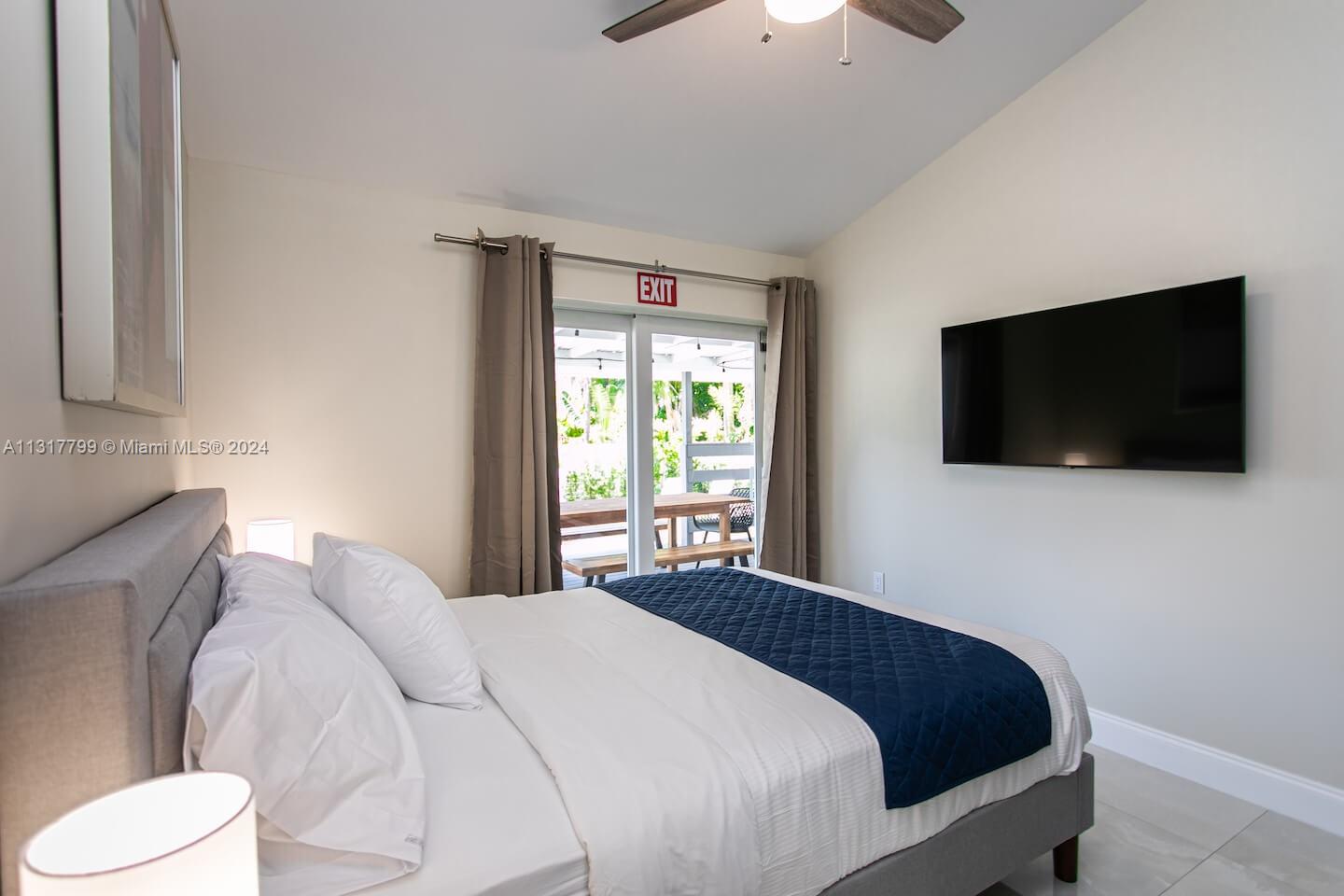 1022 Adams St Hollywood, FL 33019