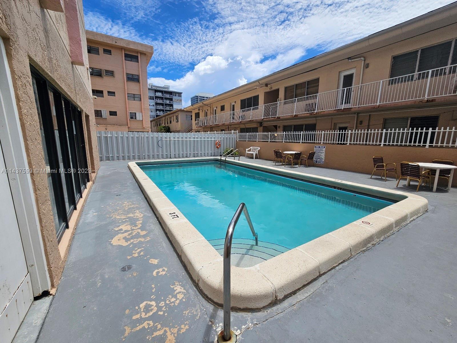 image PETER ALAN CONDO APTS14