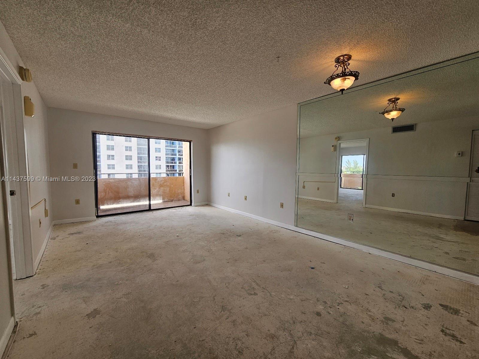 image PETER ALAN CONDO APTS5