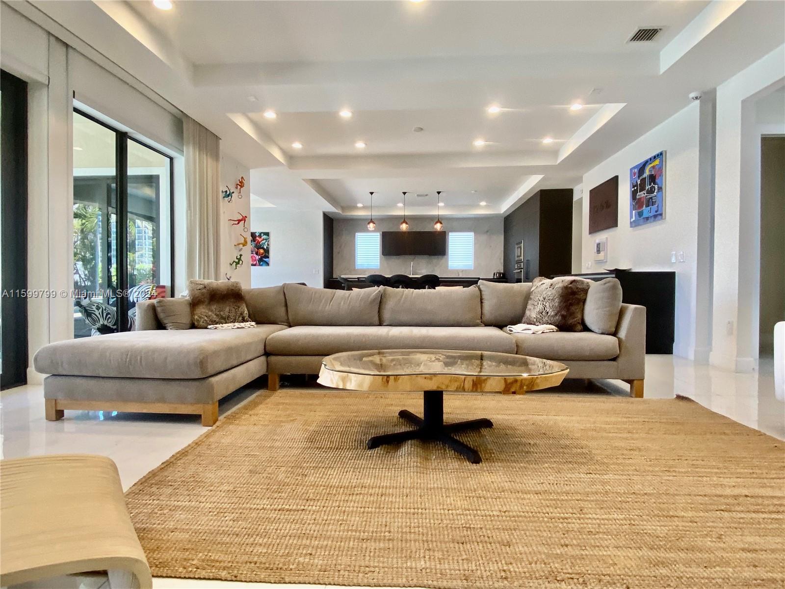 Undisclosed Address Hallandale Beach, FL 33009