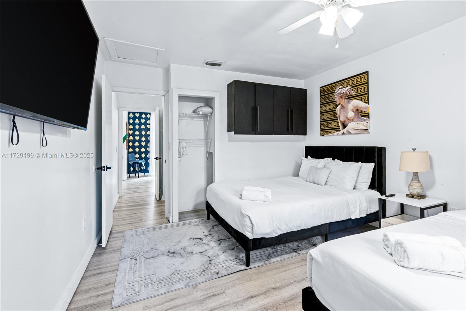 1061 NW North Riv Dr Miami, FL 33136