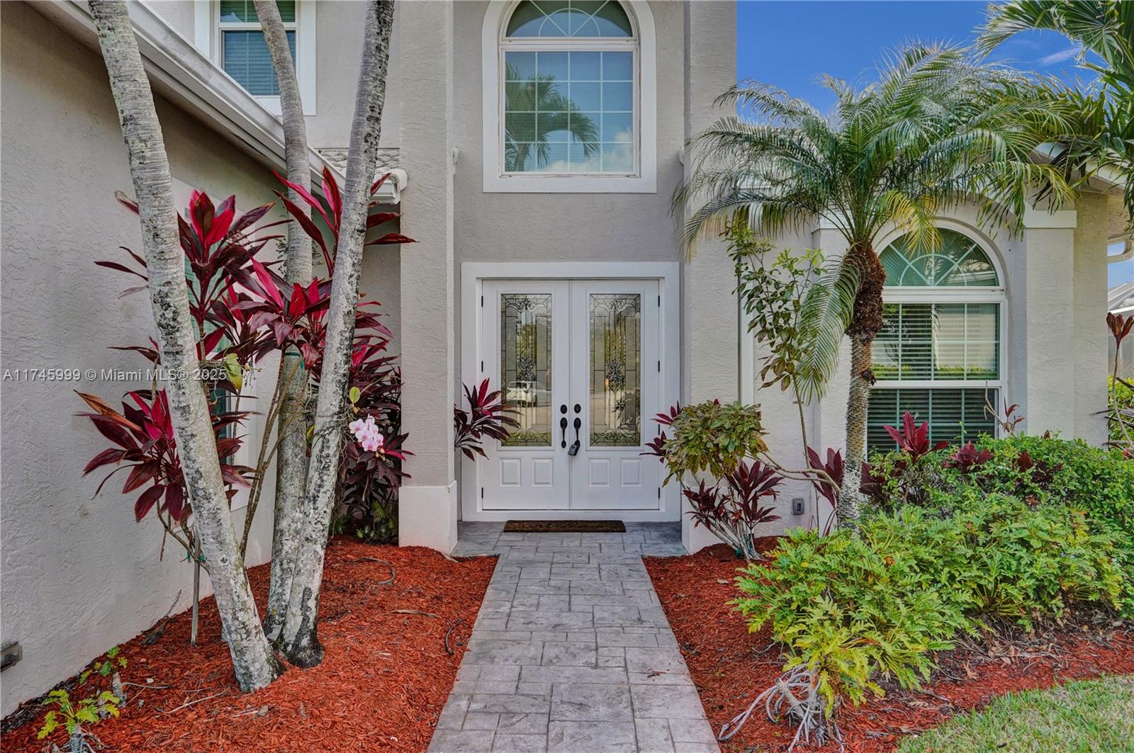 9741 Spray Dr,West Palm Beach, FL 33411