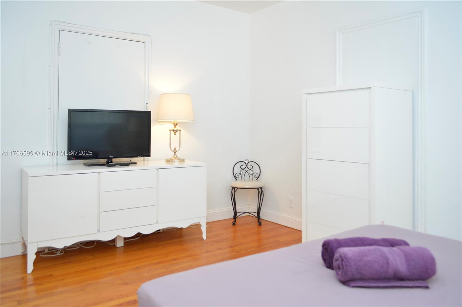 1021 Euclid Ave #3