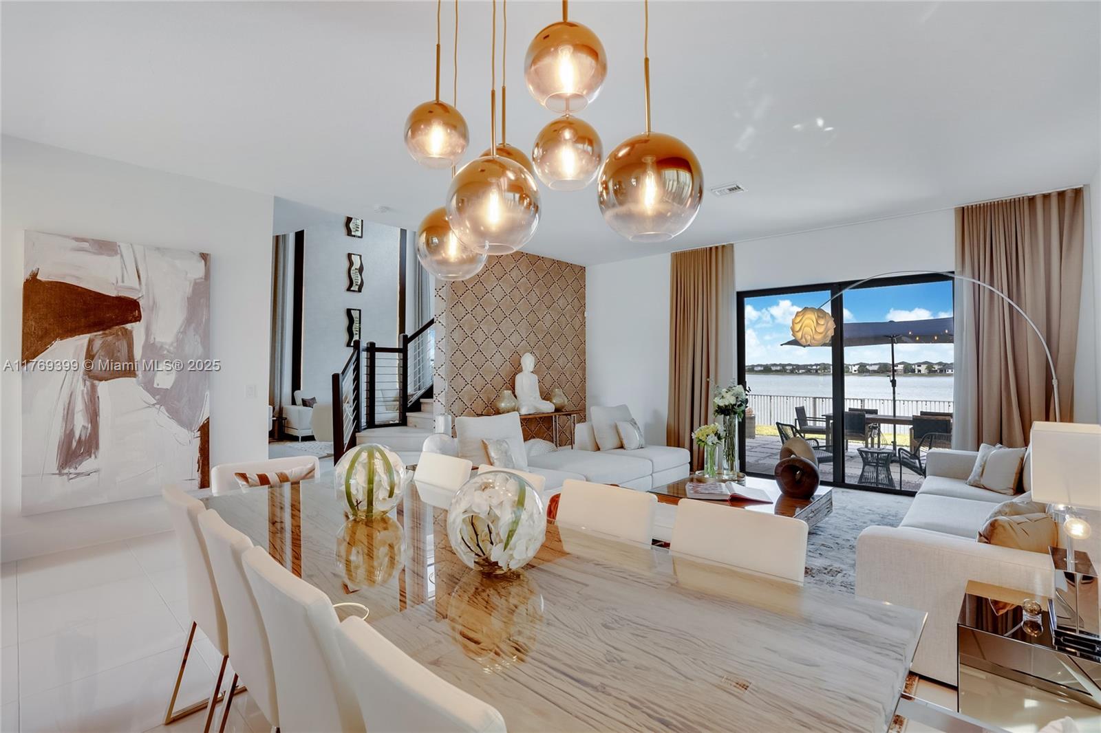 8823 NW 155th Ter Miami Lakes, FL 33018