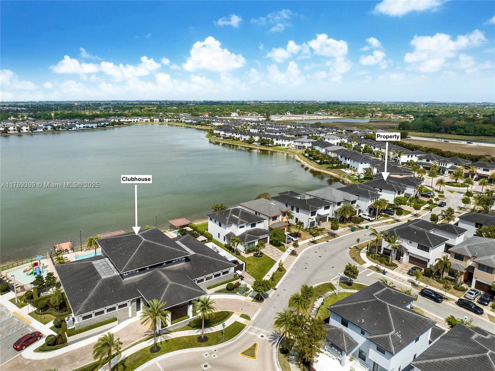 8823 NW 155th Ter Miami Lakes, FL 33018