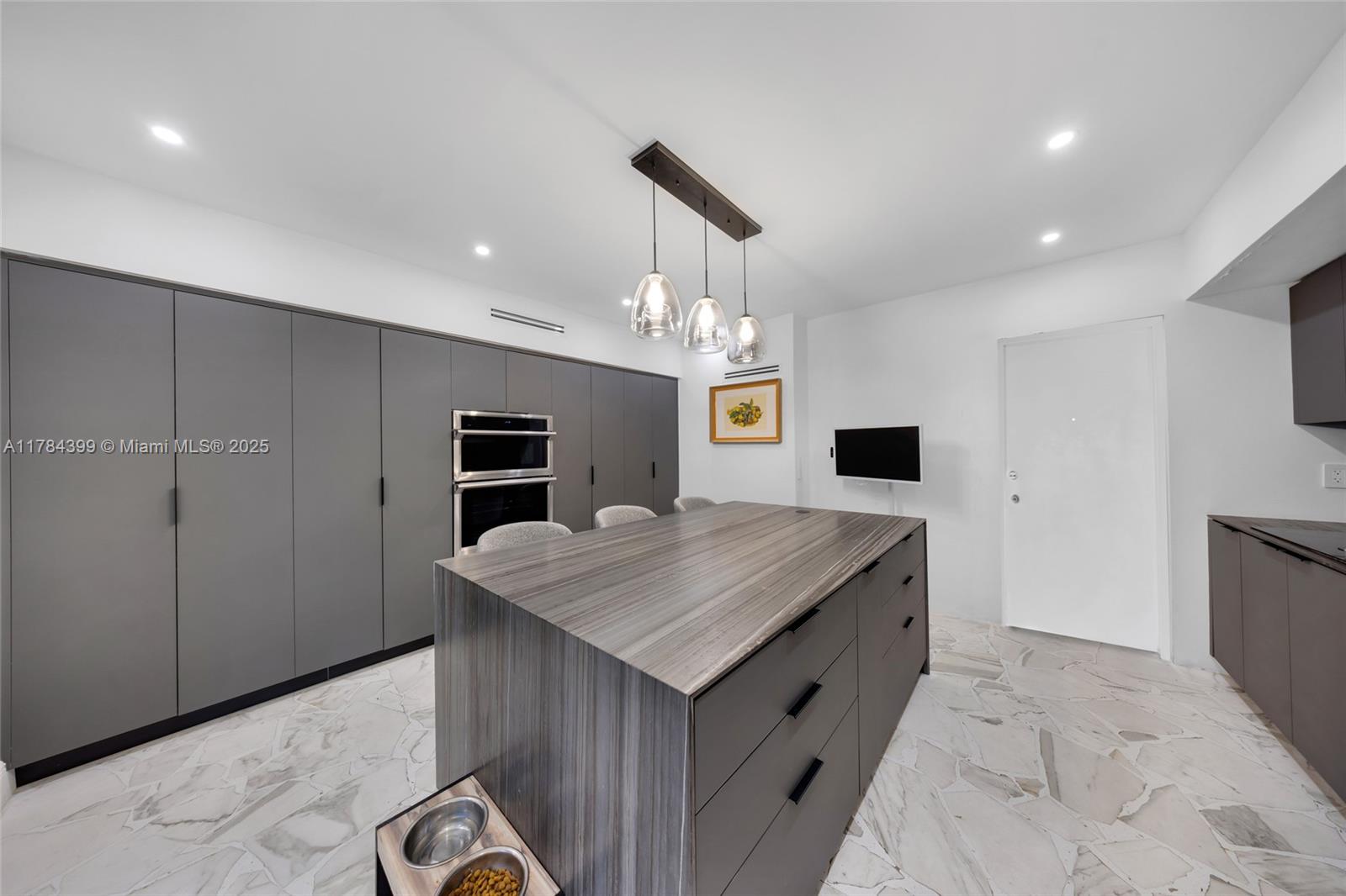 1141 NE 90th St Miami, FL 33138 1141 NE 90th St Miami, FL 33138