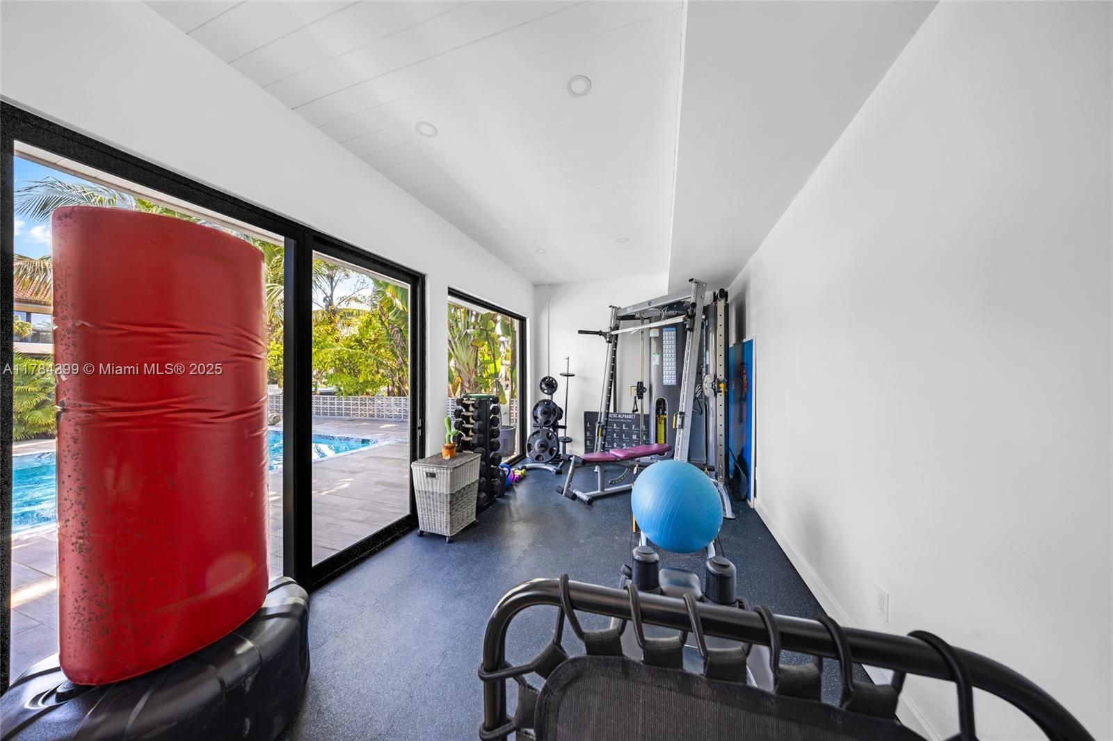1141 NE 90th St Miami, FL 33138 1141 NE 90th St Miami, FL 33138