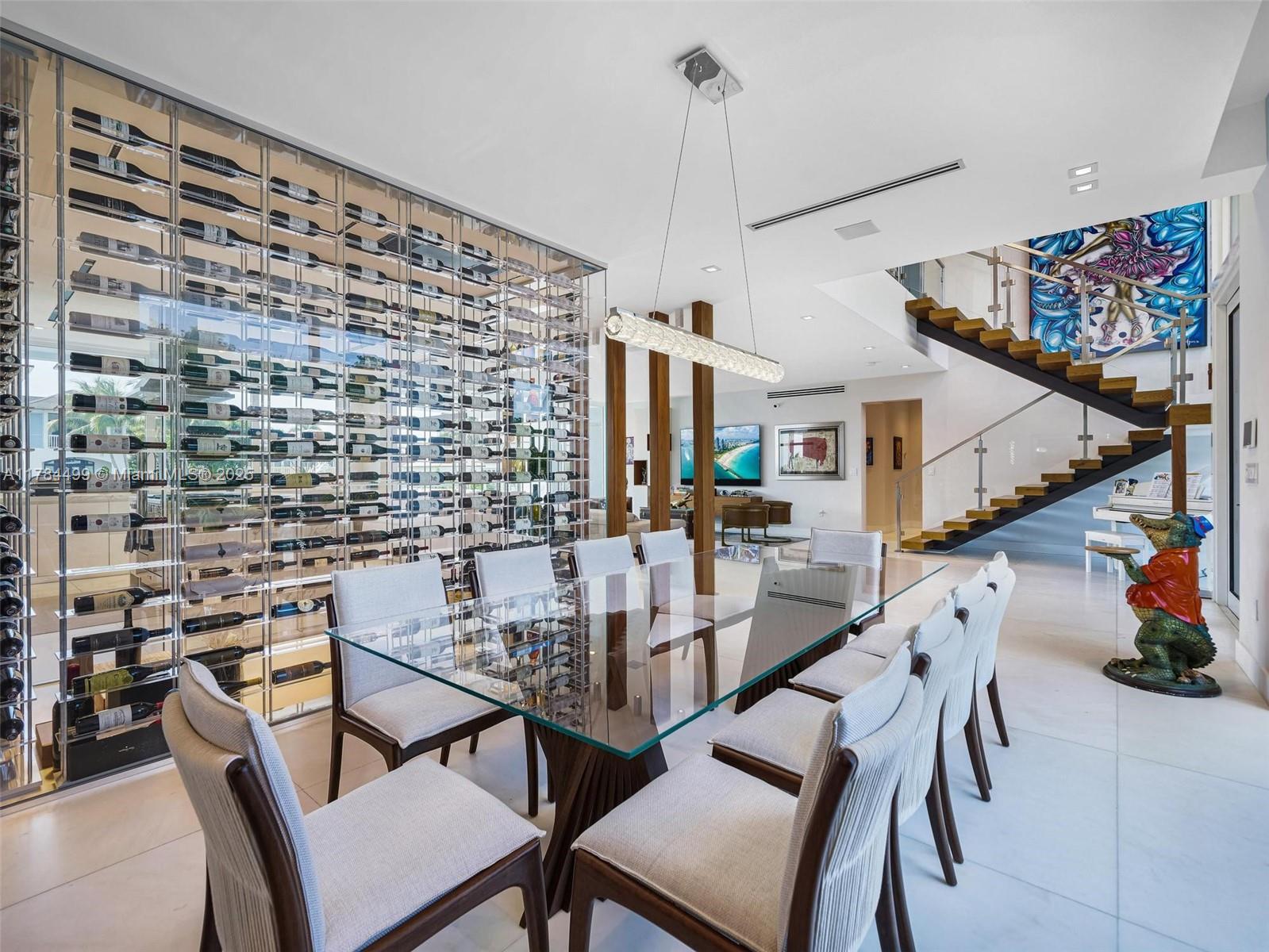 830 Lugo Ave Coral Gables, FL 33156 830 Lugo Ave Coral Gables, FL 33156