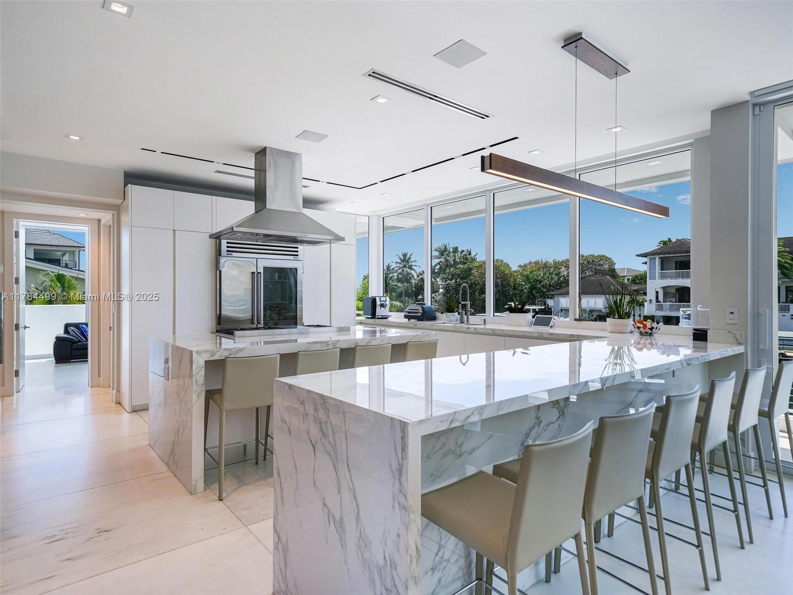 830 Lugo Ave Coral Gables, FL 33156 830 Lugo Ave Coral Gables, FL 33156