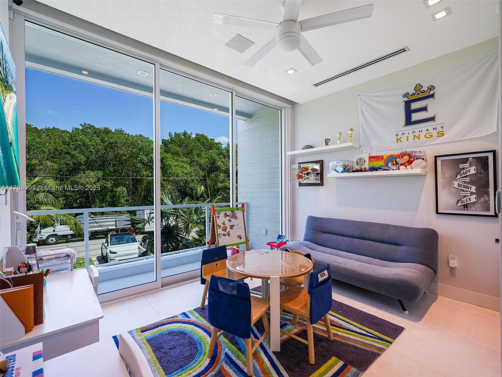 830 Lugo Ave Coral Gables, FL 33156 830 Lugo Ave Coral Gables, FL 33156