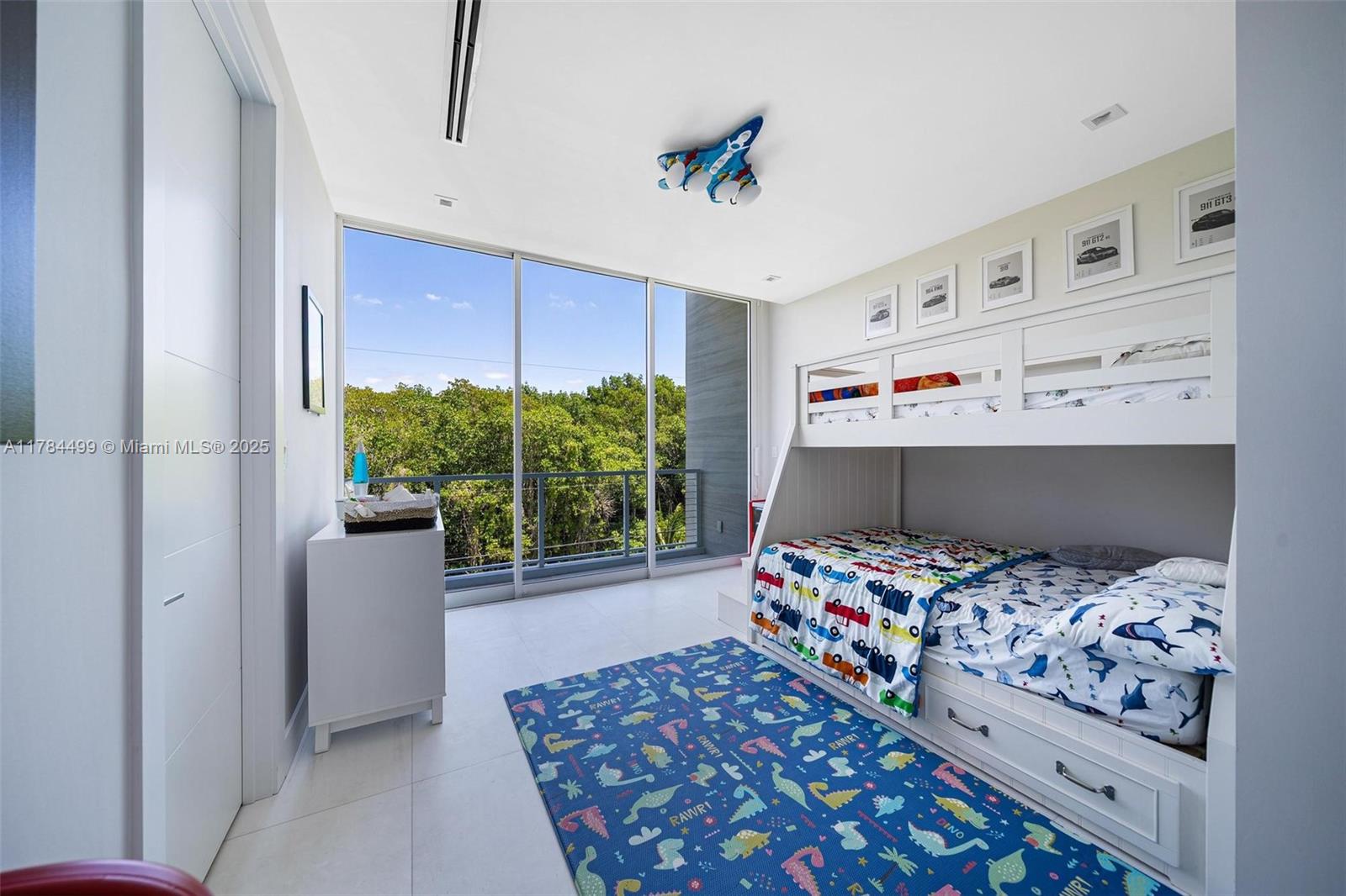 830 Lugo Ave Coral Gables, FL 33156 830 Lugo Ave Coral Gables, FL 33156