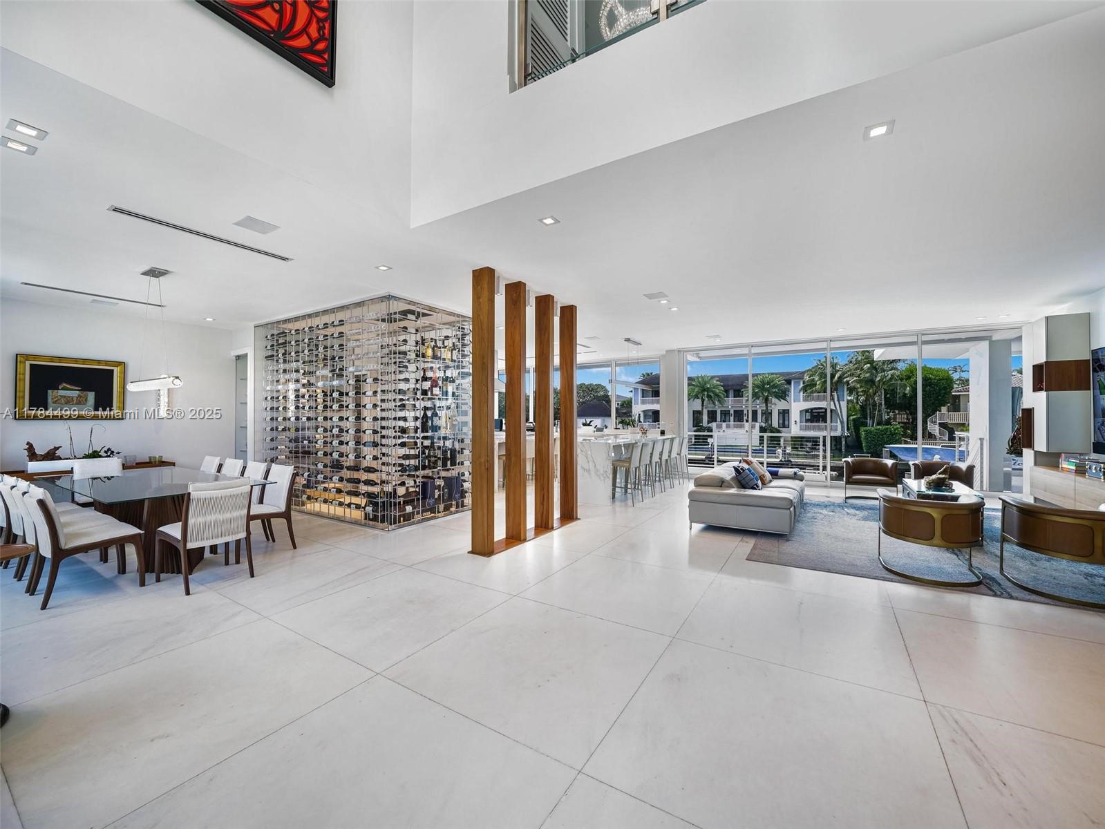 830 Lugo Ave Coral Gables, FL 33156 830 Lugo Ave Coral Gables, FL 33156