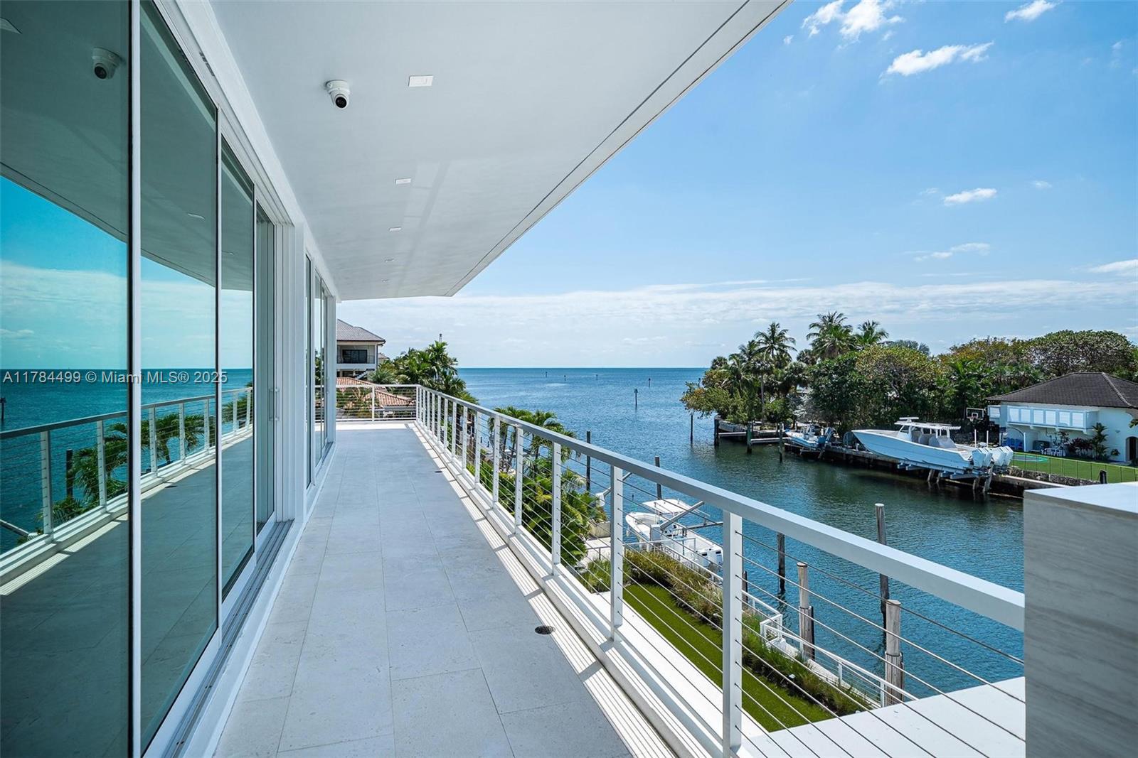 830 Lugo Ave Coral Gables, FL 33156 830 Lugo Ave Coral Gables, FL 33156