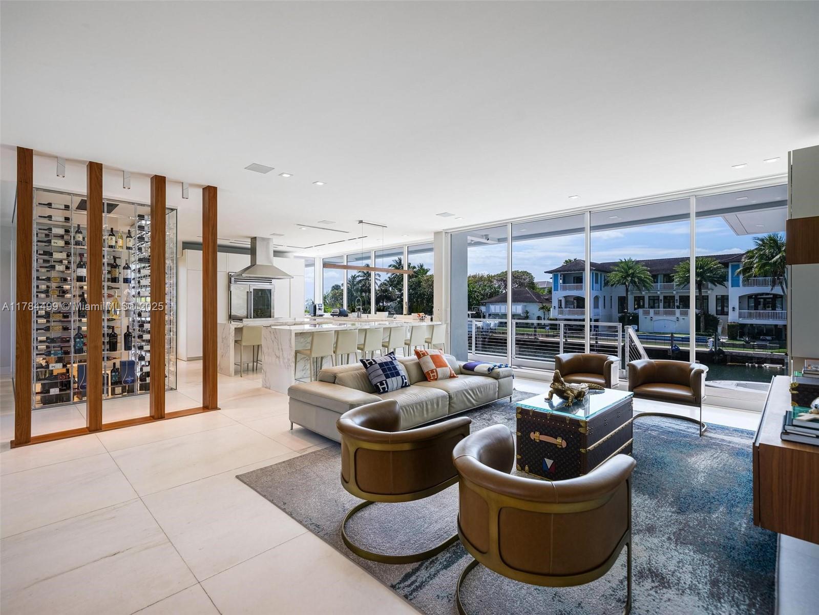 830 Lugo Ave Coral Gables, FL 33156 830 Lugo Ave Coral Gables, FL 33156