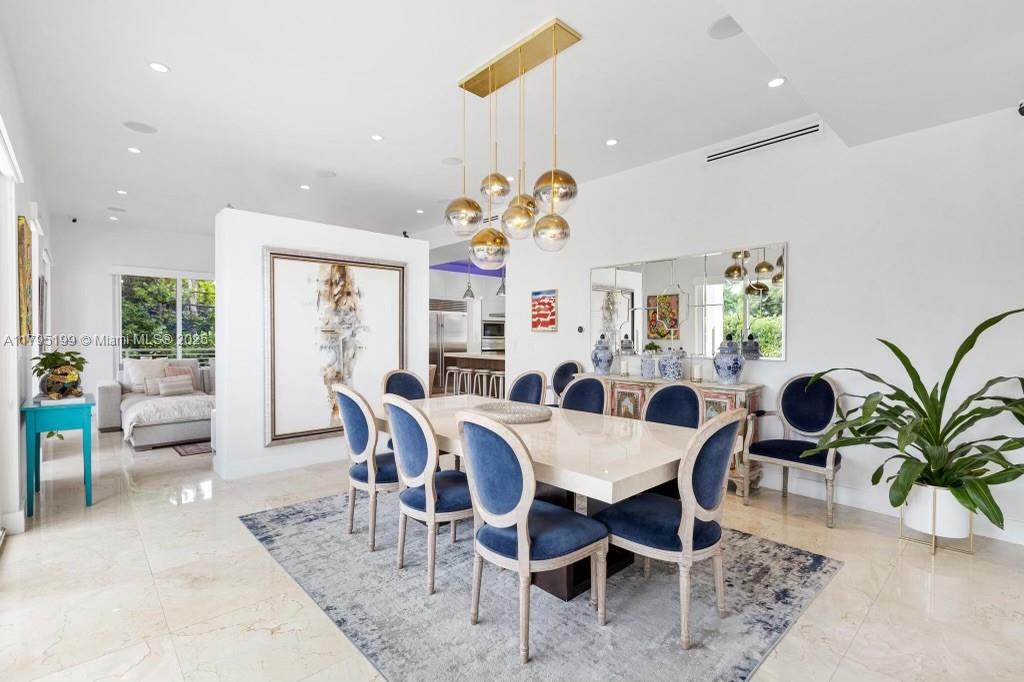 689 Glenridge Rd Key Biscayne, FL 33149 689 Glenridge Rd Key Biscayne, FL 33149