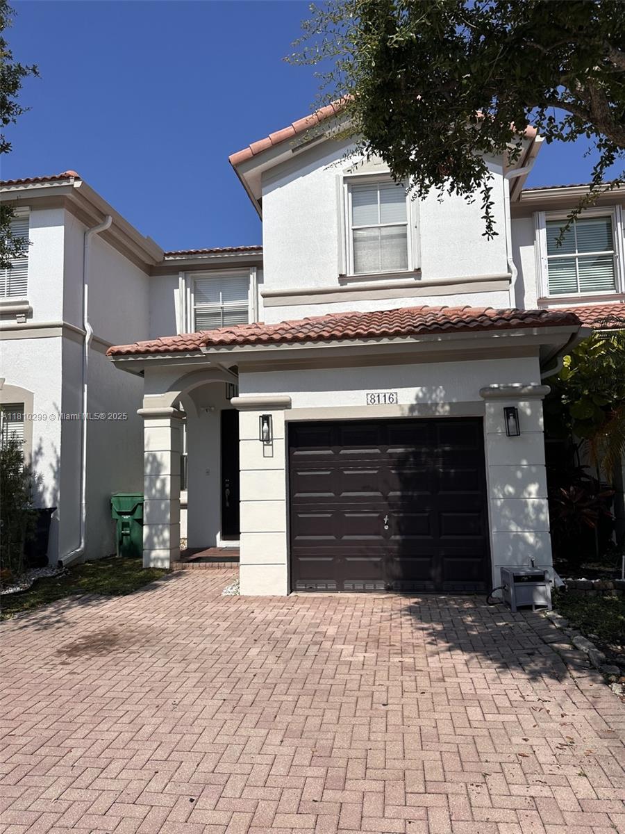 8116 NW 108th Pl,Doral, FL 33178