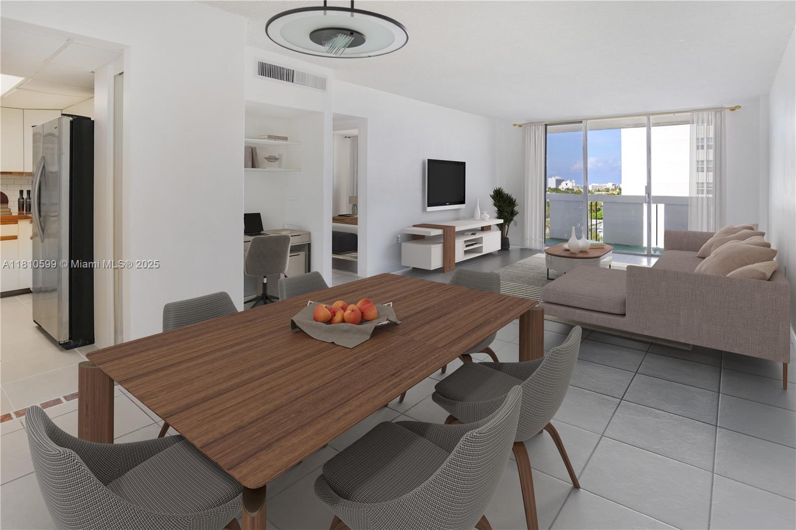 image SOUTH BAY CLUB2