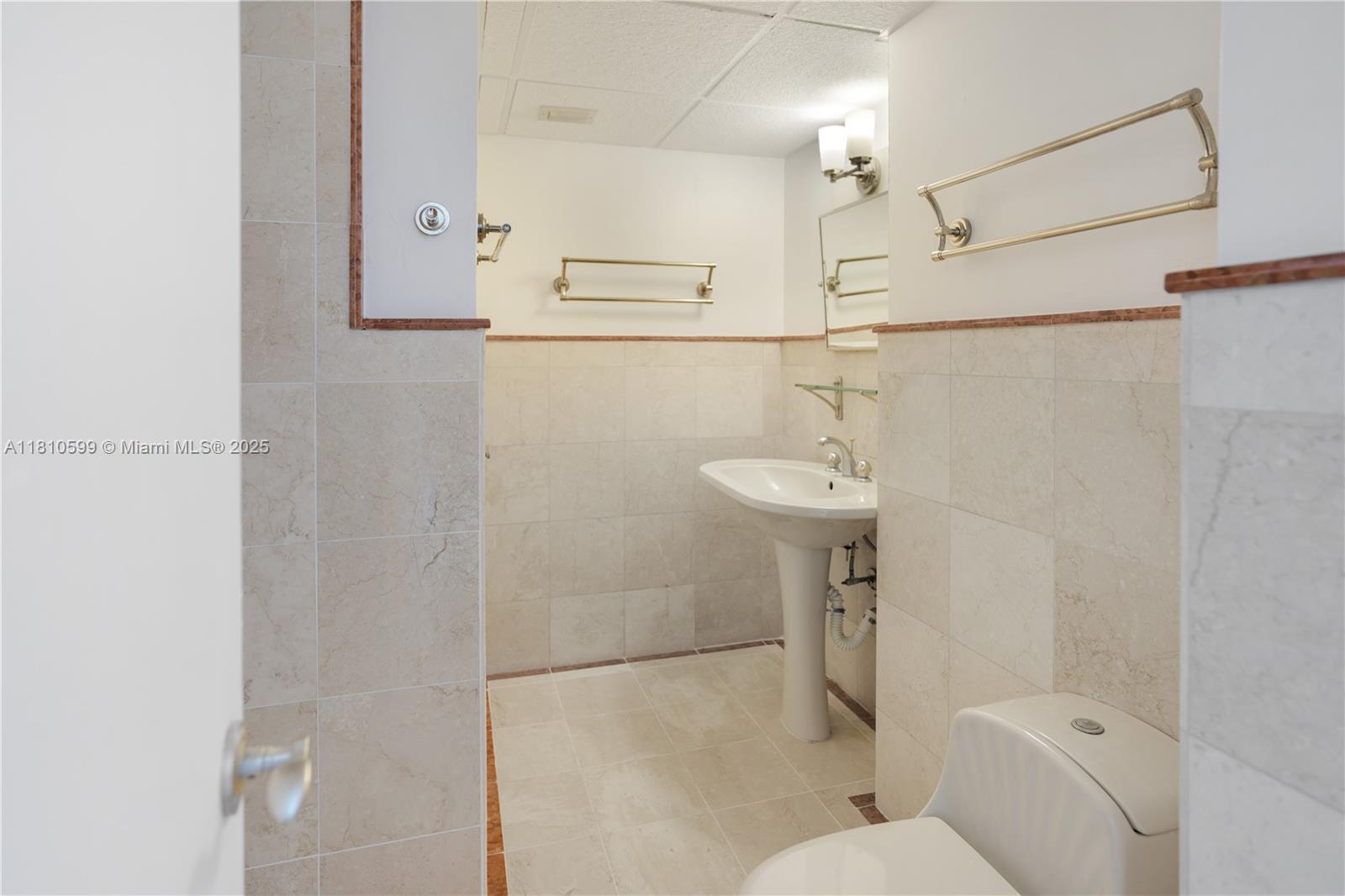 image SOUTH BAY CLUB8