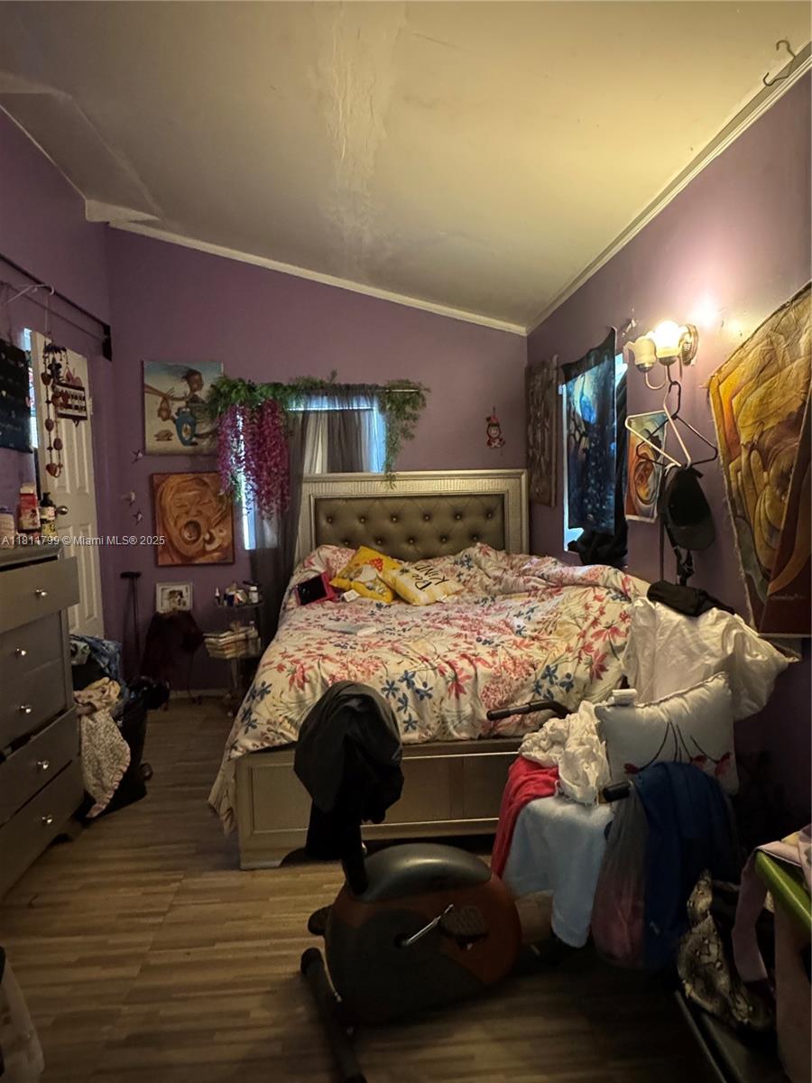 151 NW 64th St,Miami, FL 33150