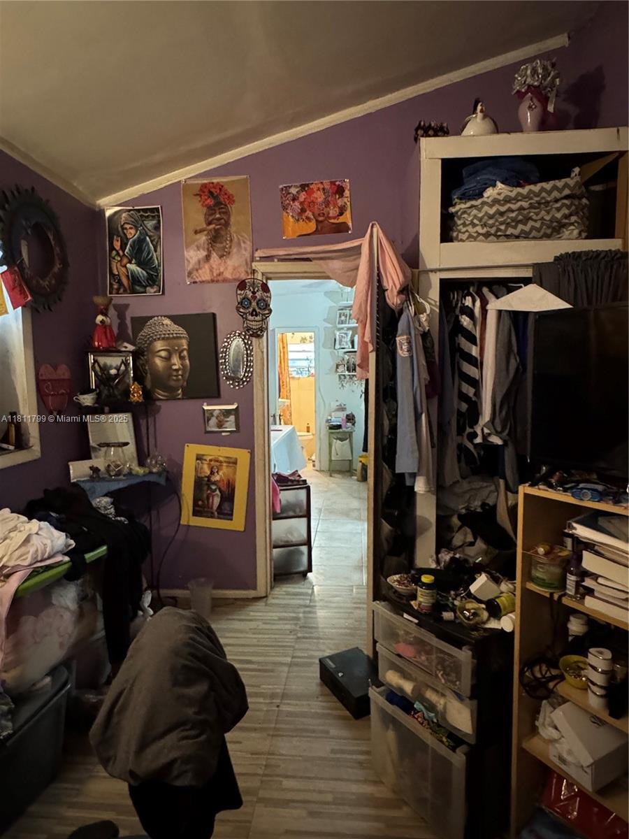 151 NW 64th St,Miami, FL 33150