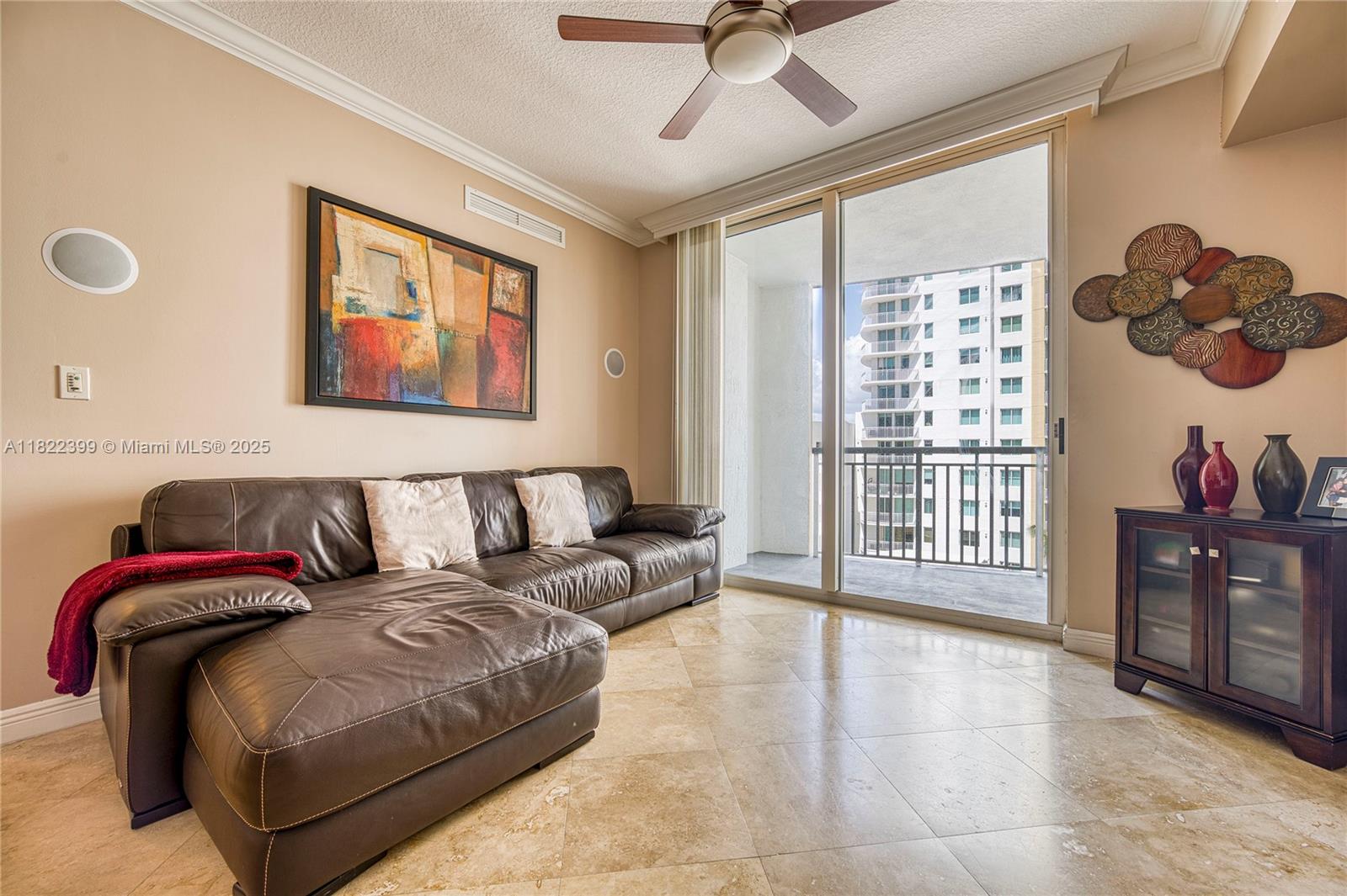image Duo Condominium10