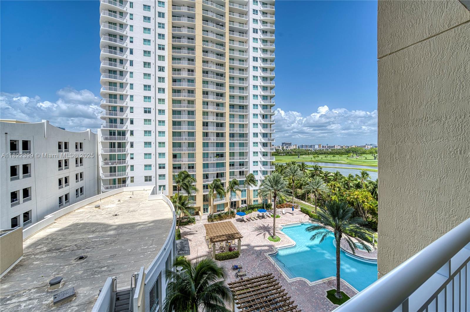 image Duo Condominium14