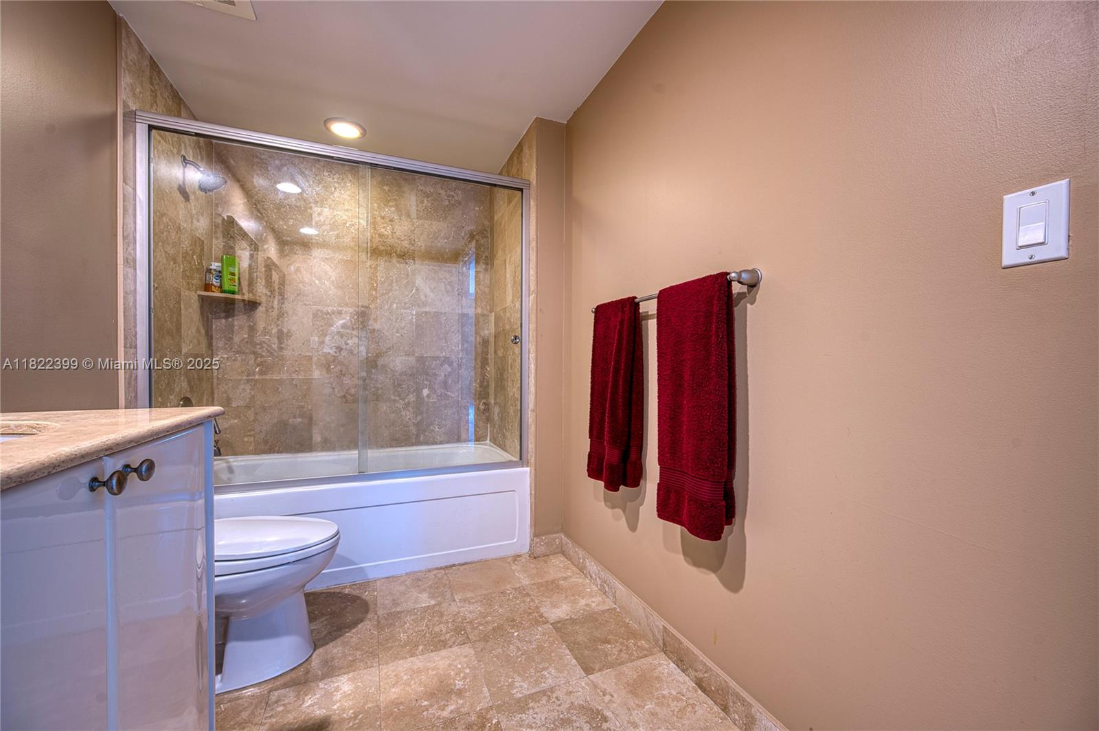 image Duo Condominium21