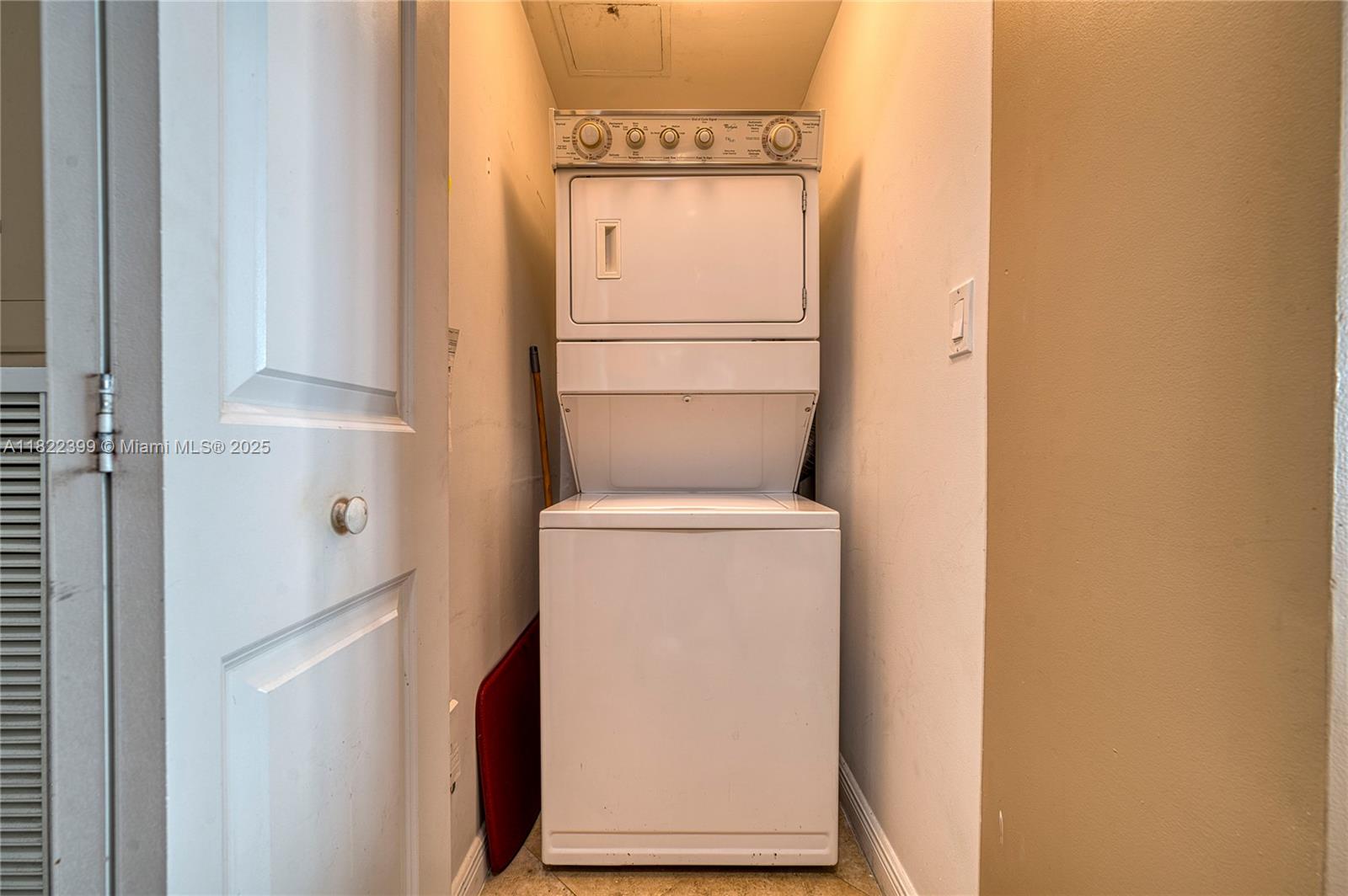 image Duo Condominium28