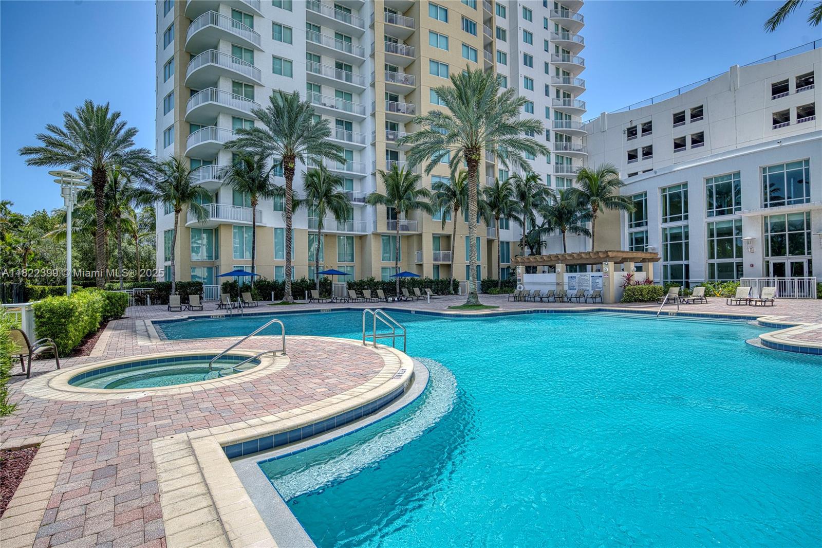 image Duo Condominium30
