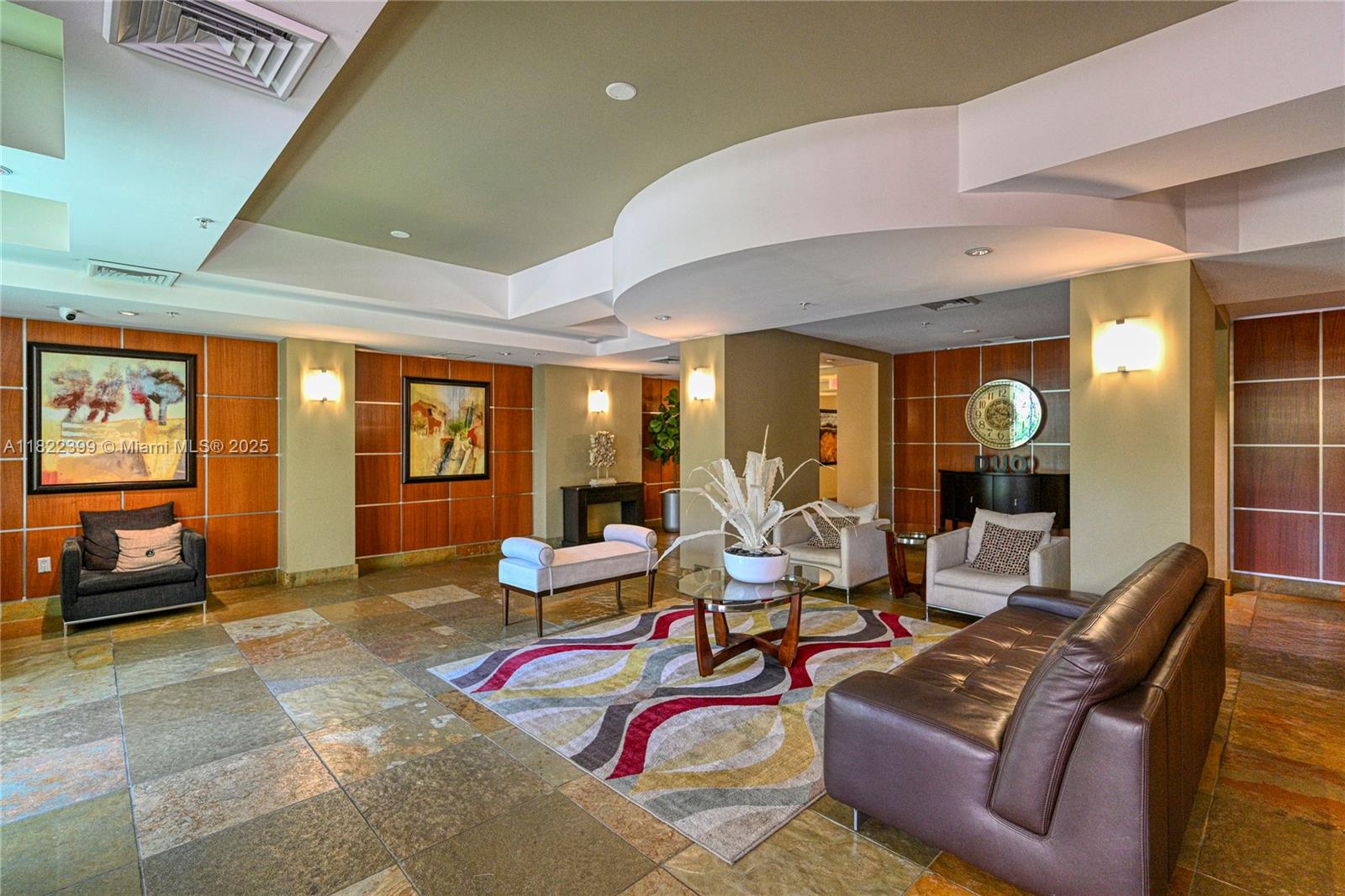 image Duo Condominium3