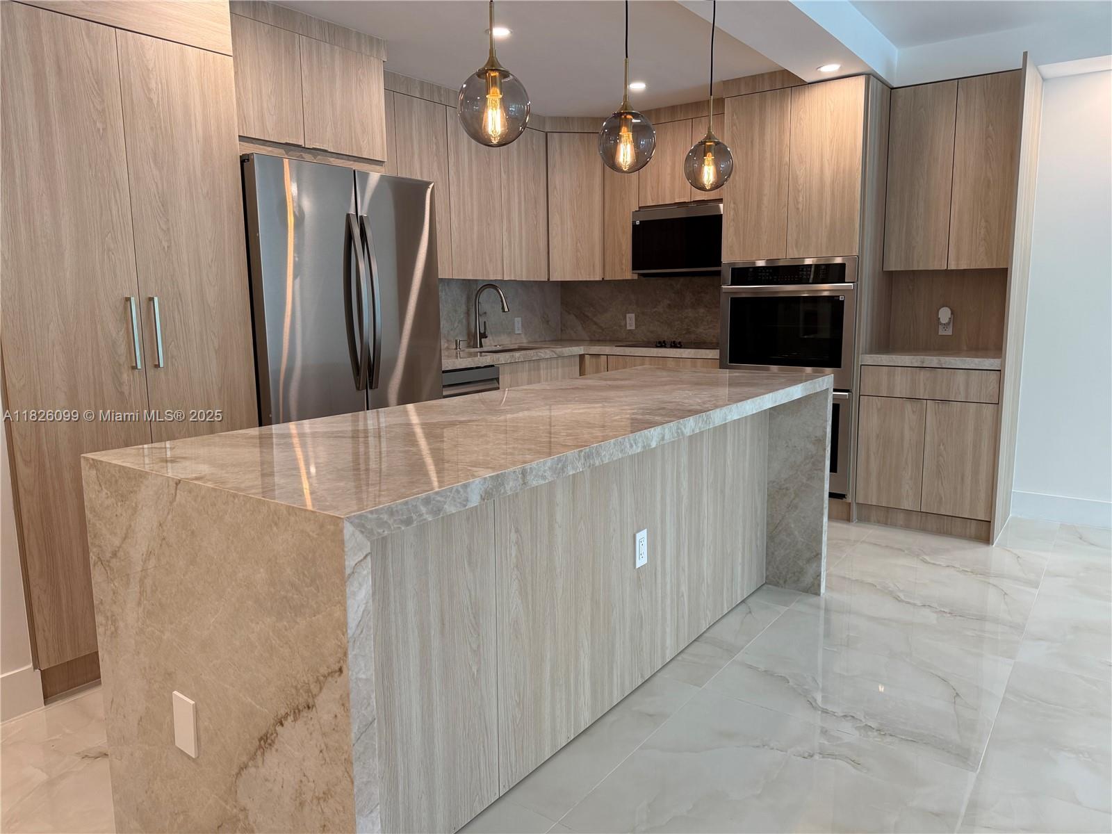 19390 Collins Ave #224,Sunny Isles Beach, FL 33160