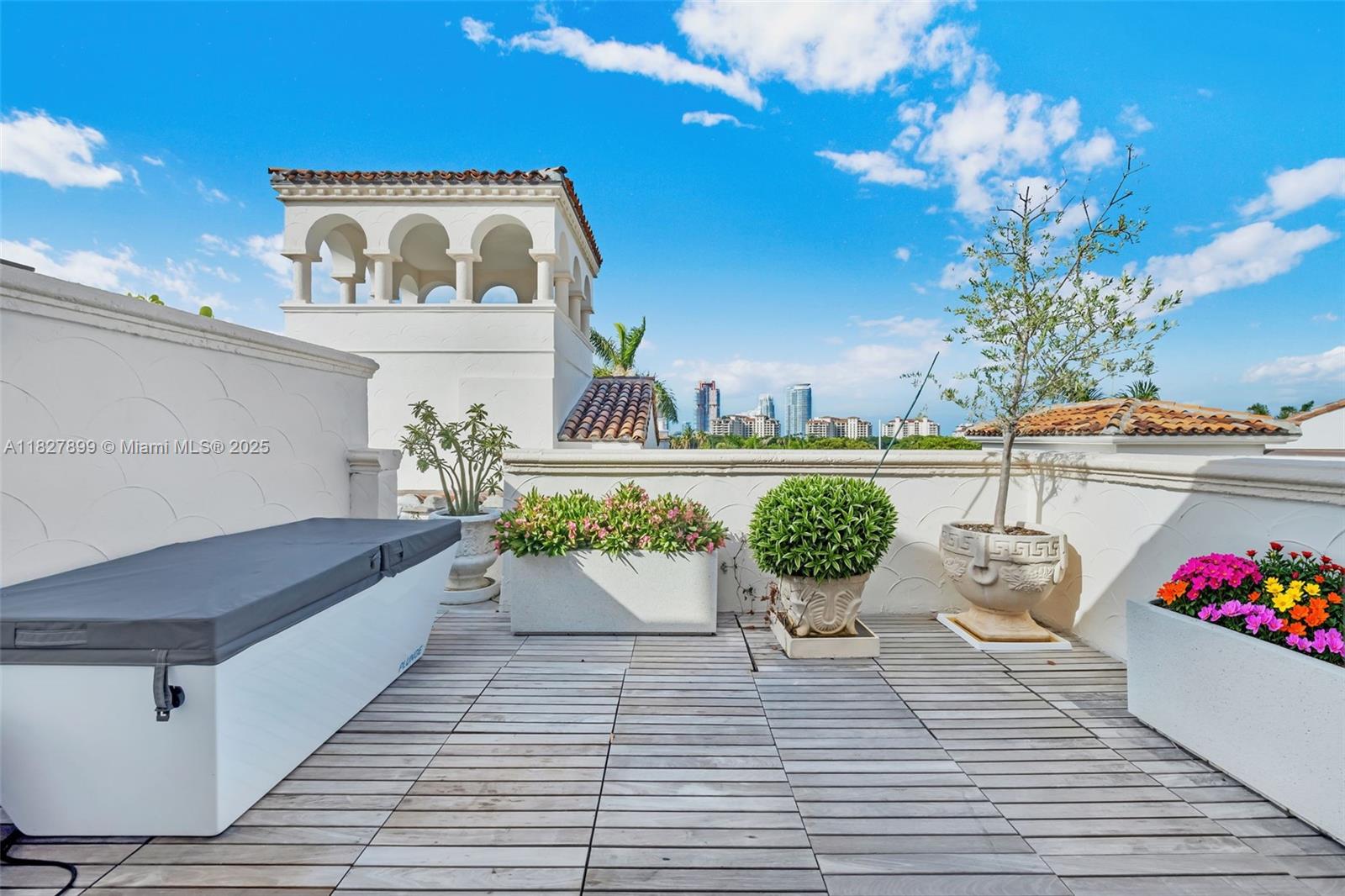 2443 Fisher Is Dr #5403 Miami Beach, FL 33109