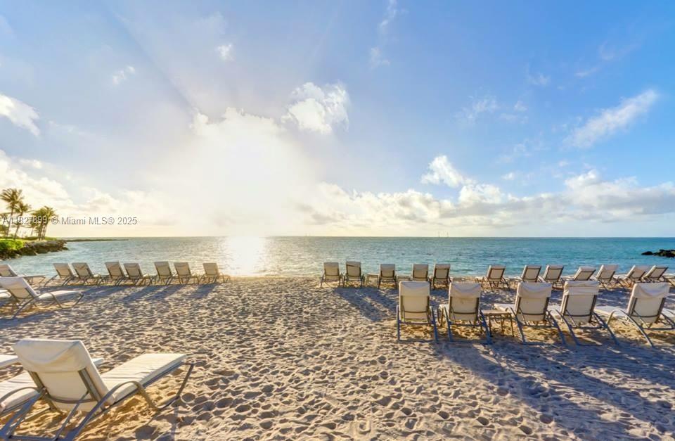 2443 Fisher Is Dr #5403 Miami Beach, FL 33109