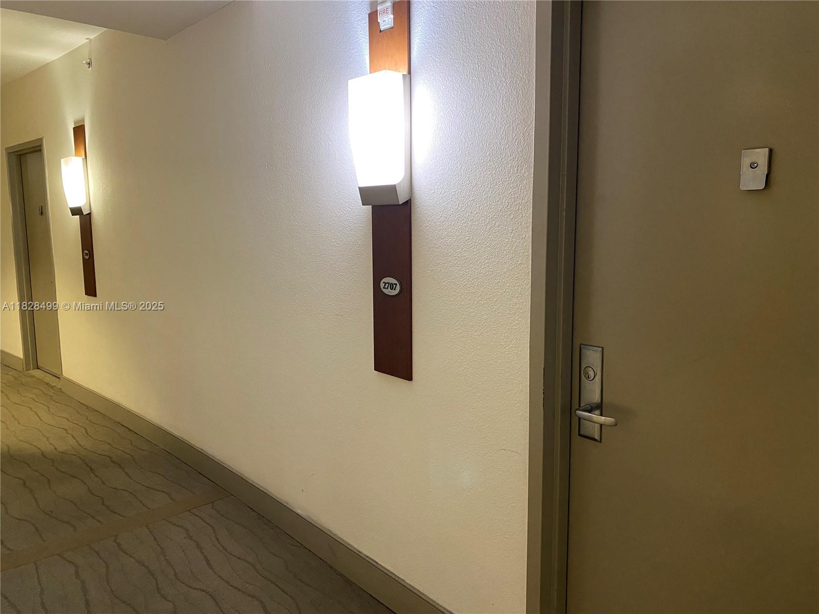 image Opera Tower Condo17