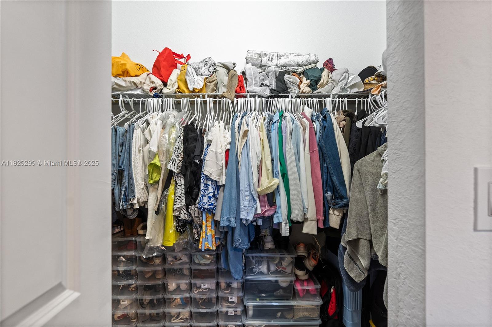 21018 NE 8th Ave #21018,Miami, FL 33179