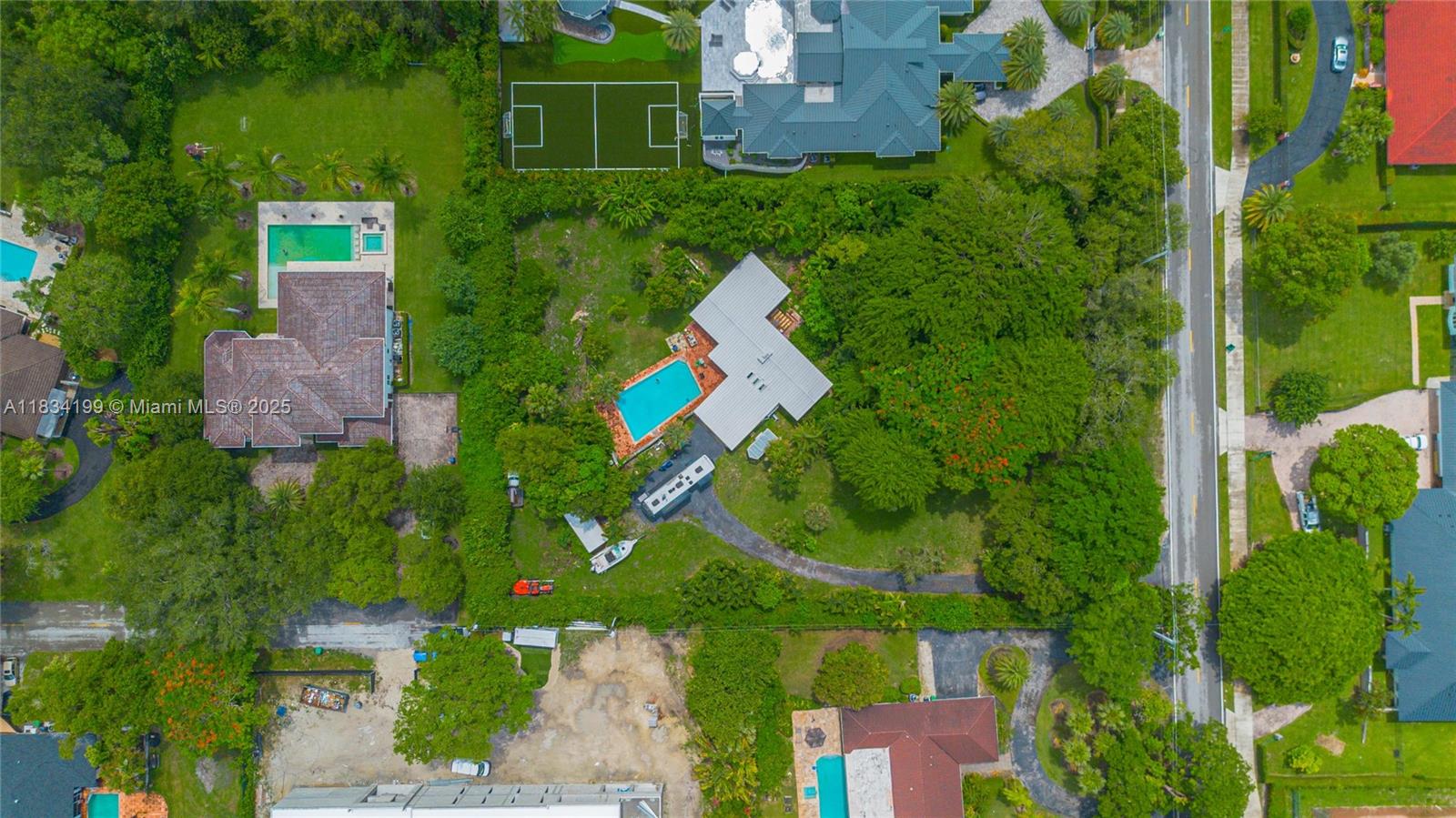 6801 SW 136th St Pinecrest, FL 33156