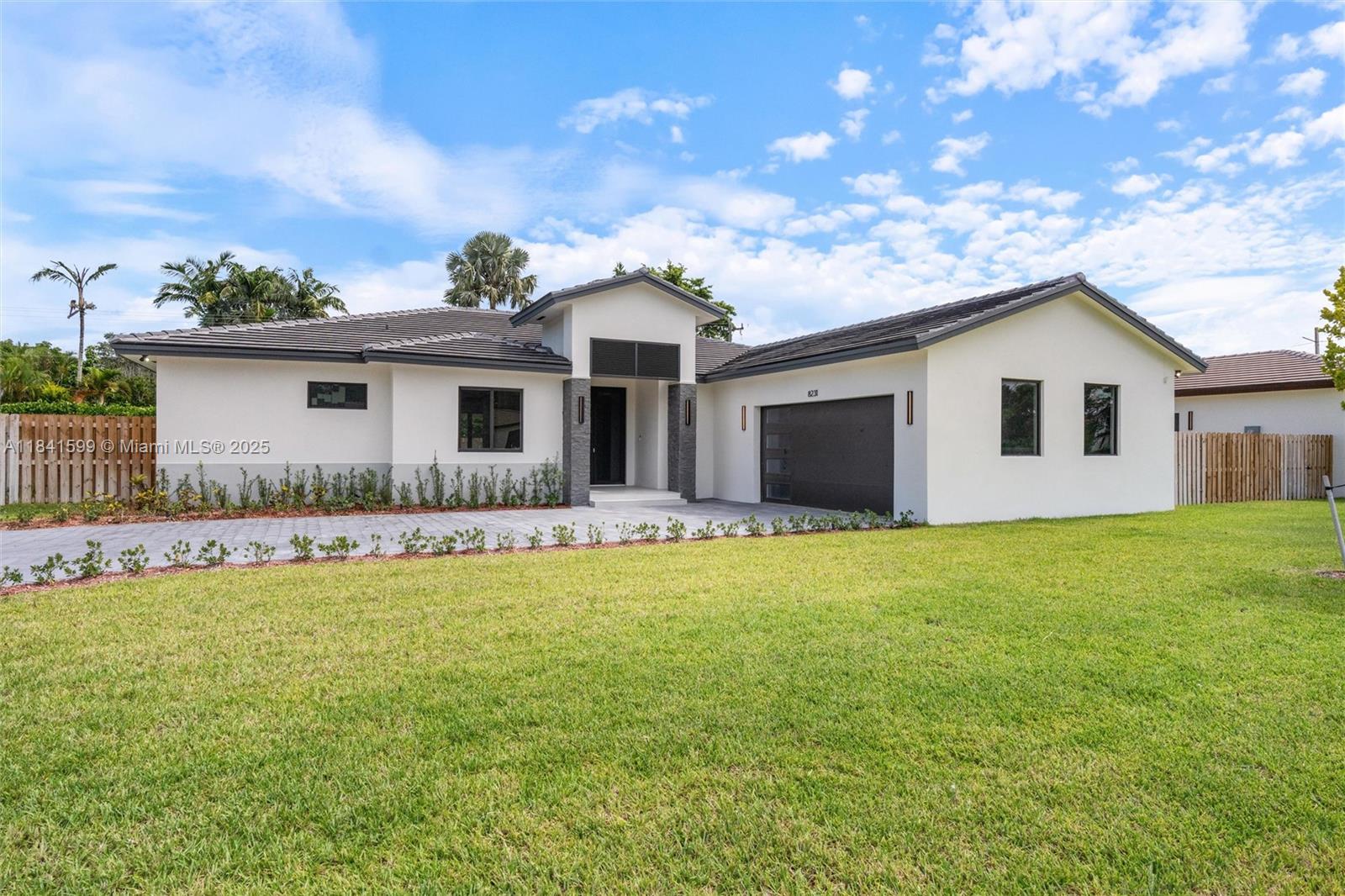 8231 SW 193rd Ter