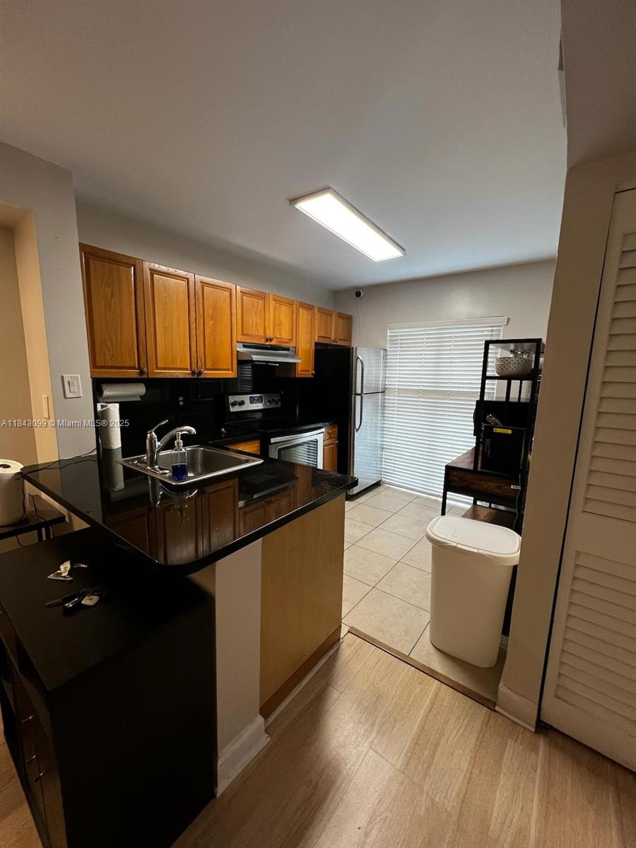 2575 SW 27th Ave #407